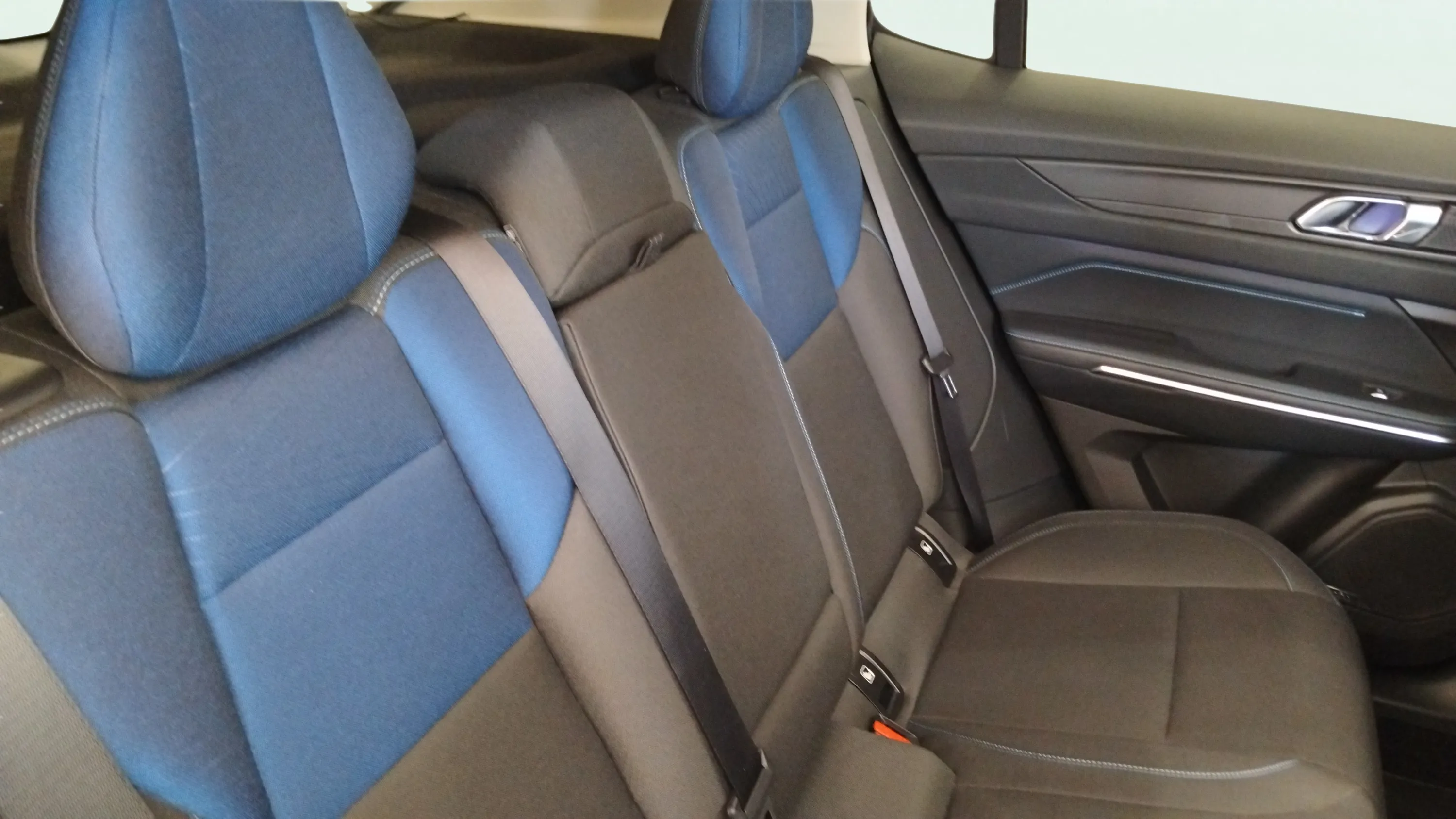 Lynk & Co 01 1.5 PHEV - foto 9