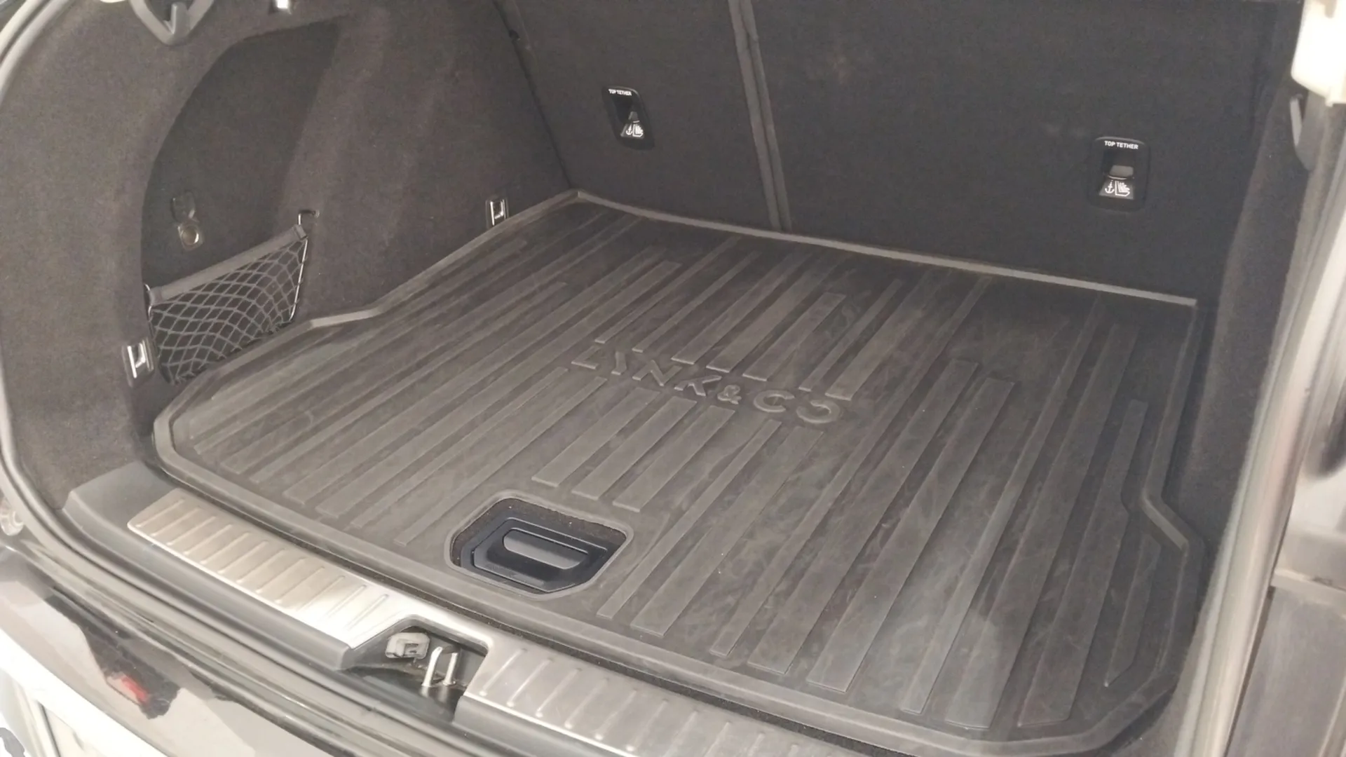 Lynk & Co 01 1.5 PHEV - foto 10
