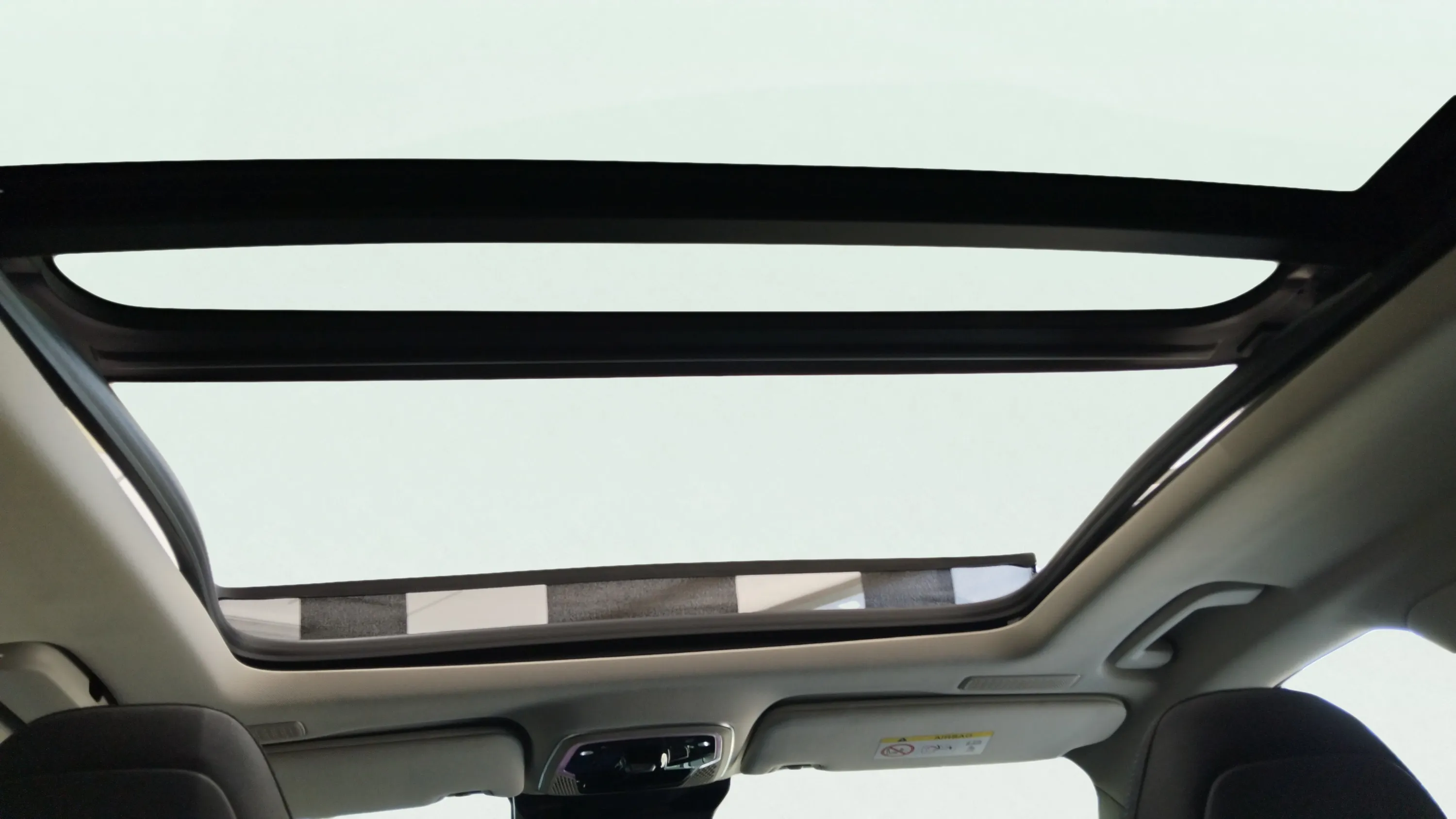 Lynk & Co 01 1.5 PHEV - foto 12
