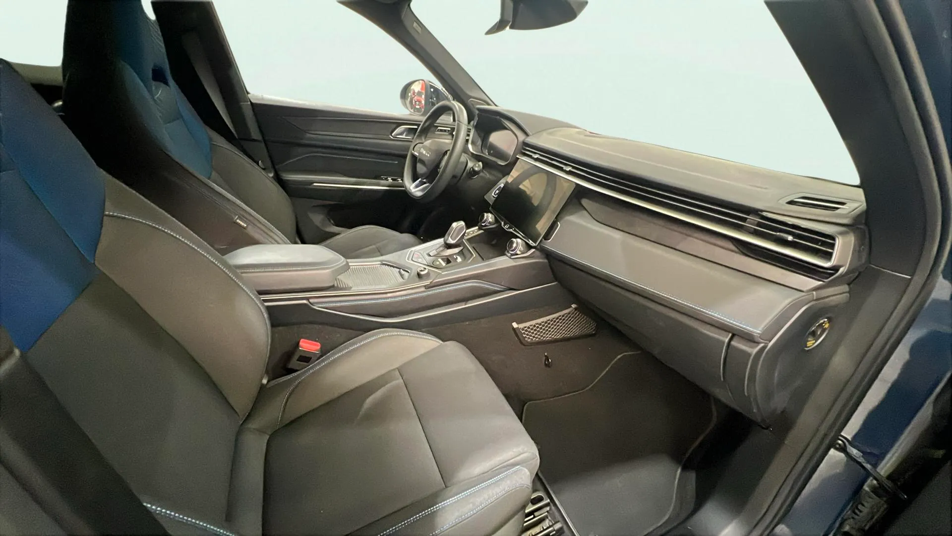 Lynk & Co 01 1.5 PHEV - foto 13