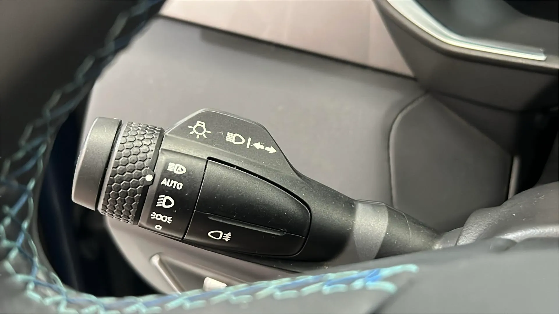 Lynk & Co 01 1.5 PHEV - foto 21