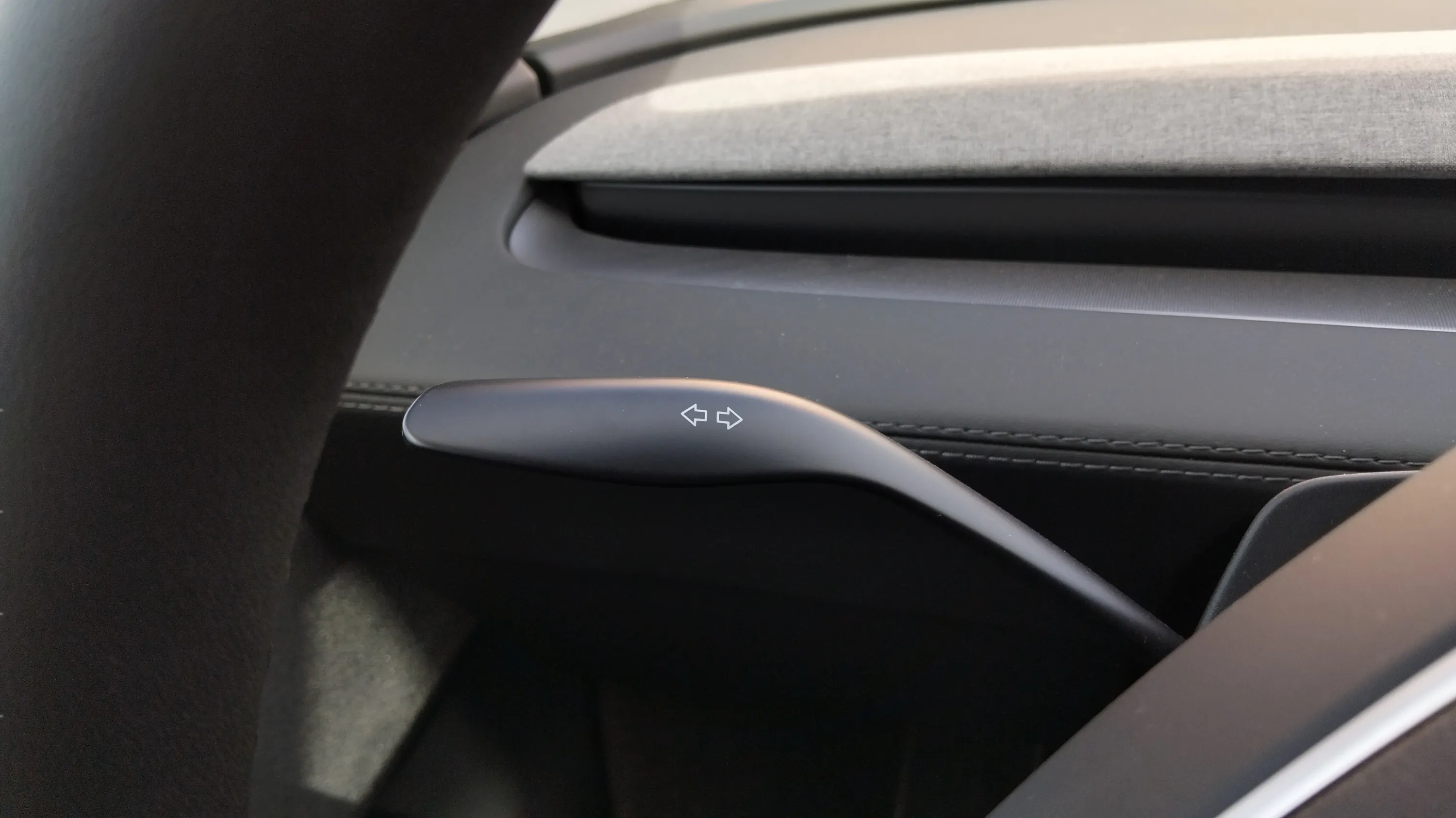 Tesla Model Y Standard Tracción trasera - foto 14