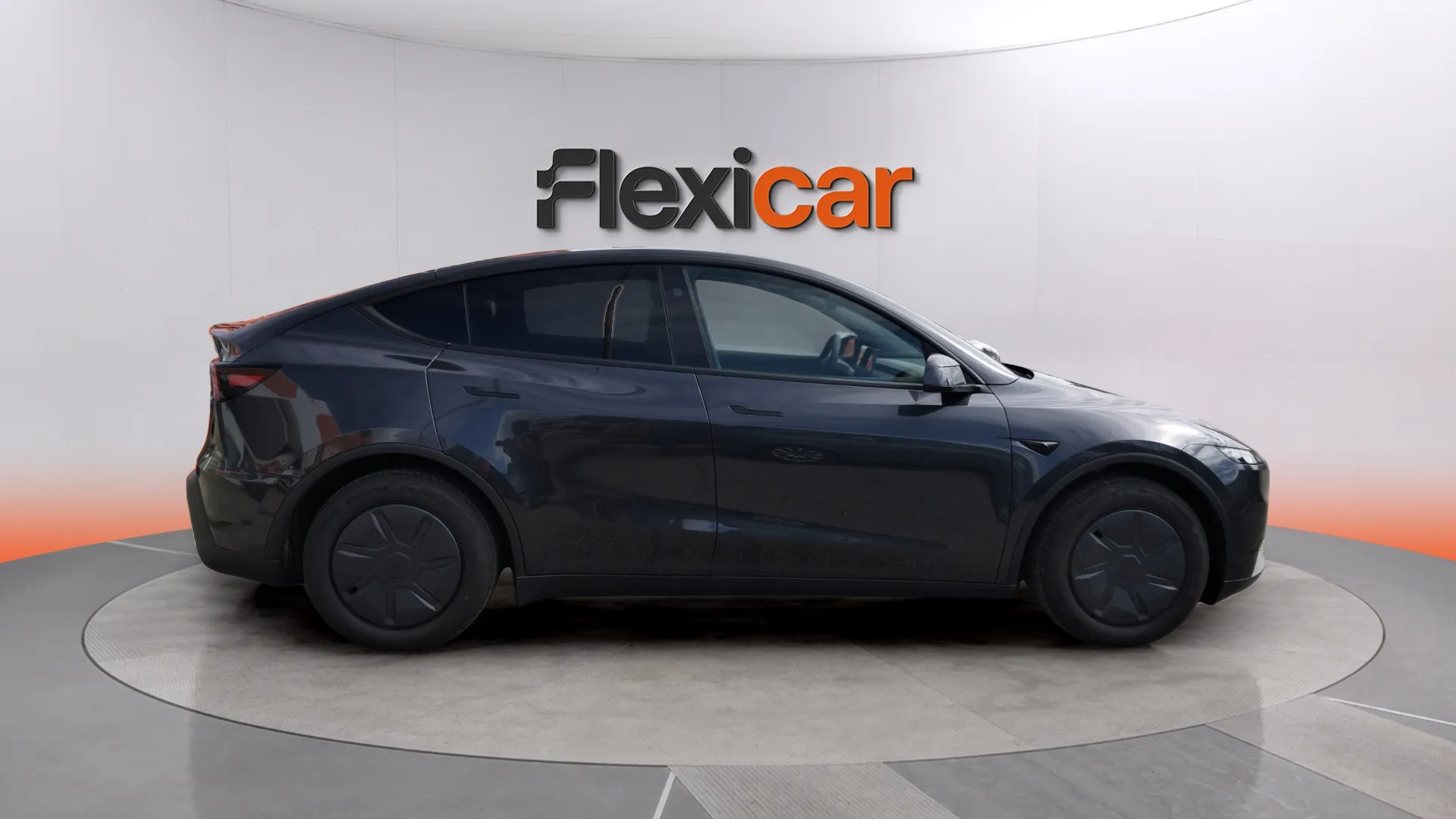 Tesla Model Y Standard Tracción trasera - foto 2