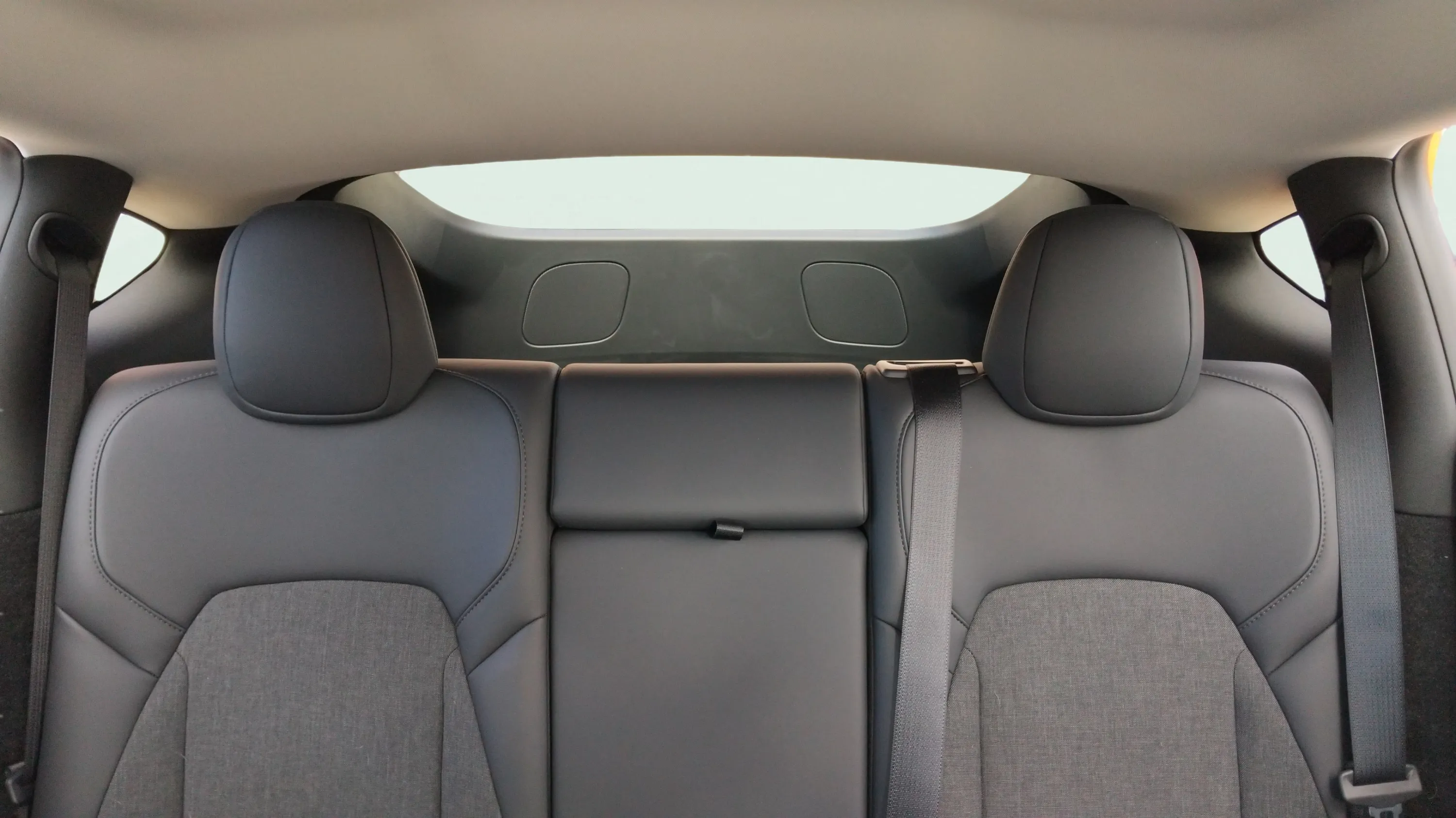 Tesla Model Y Standard Tracción trasera - foto 24