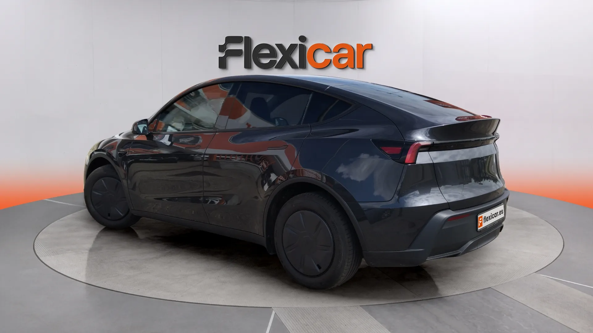 Tesla Model Y Standard Tracción trasera - foto 5