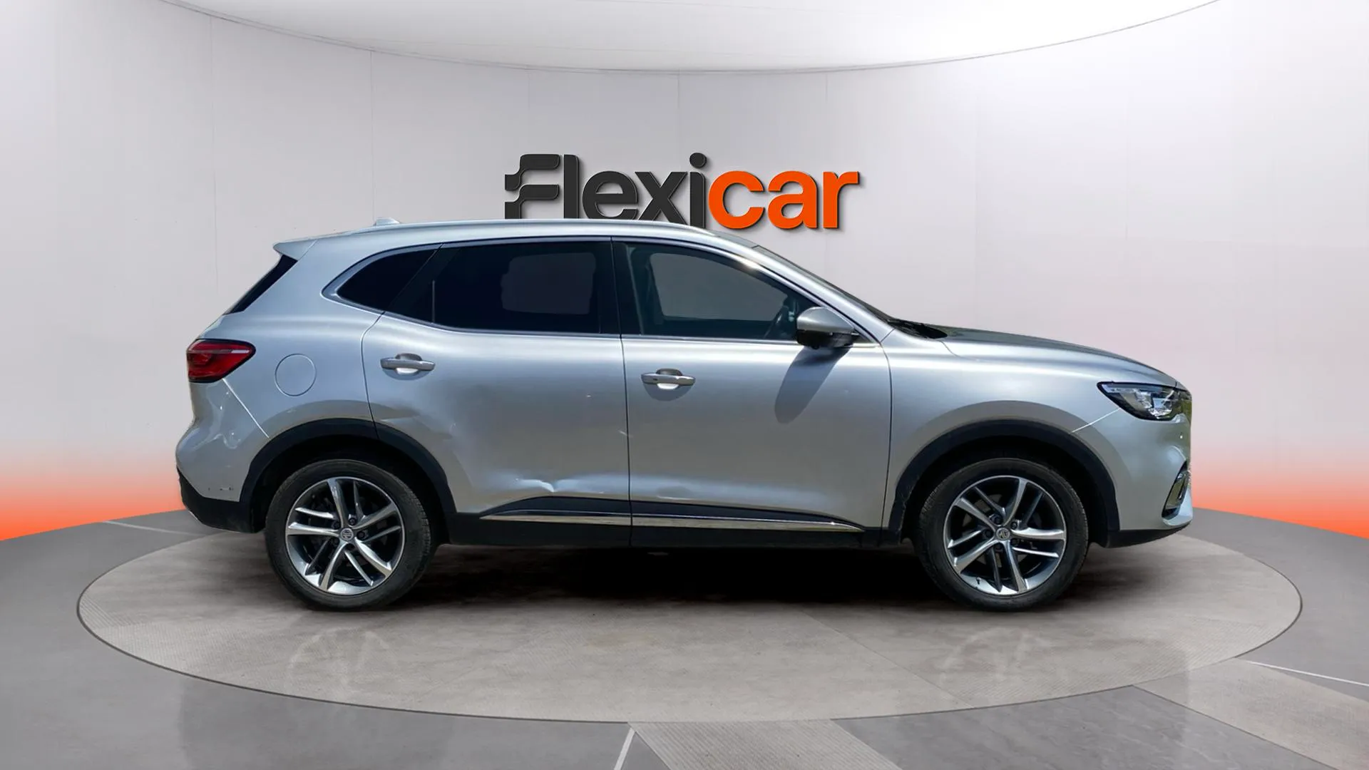 MG HS 1.5T-GDI PHEV Comfort - foto 4