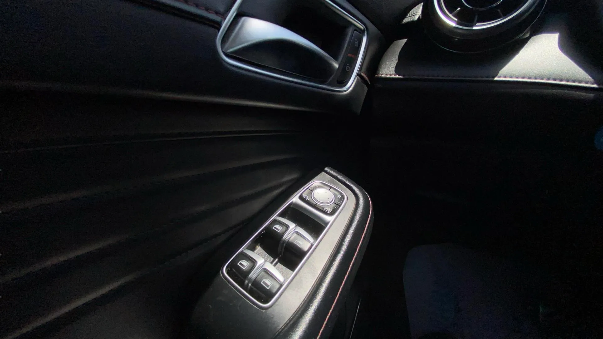 MG HS 1.5T-GDI PHEV Comfort - foto 19