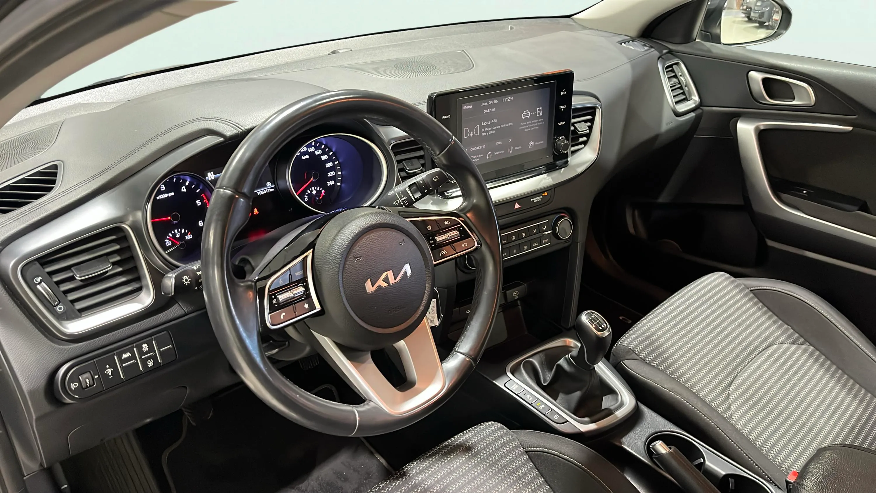 Kia Ceed 1.6 MHEV iMT Drive - foto 10