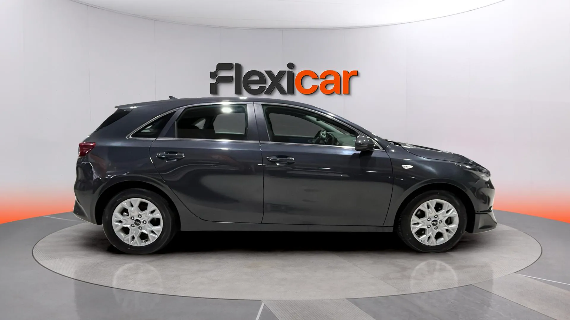 Kia Ceed 1.6 MHEV iMT Drive - foto 5