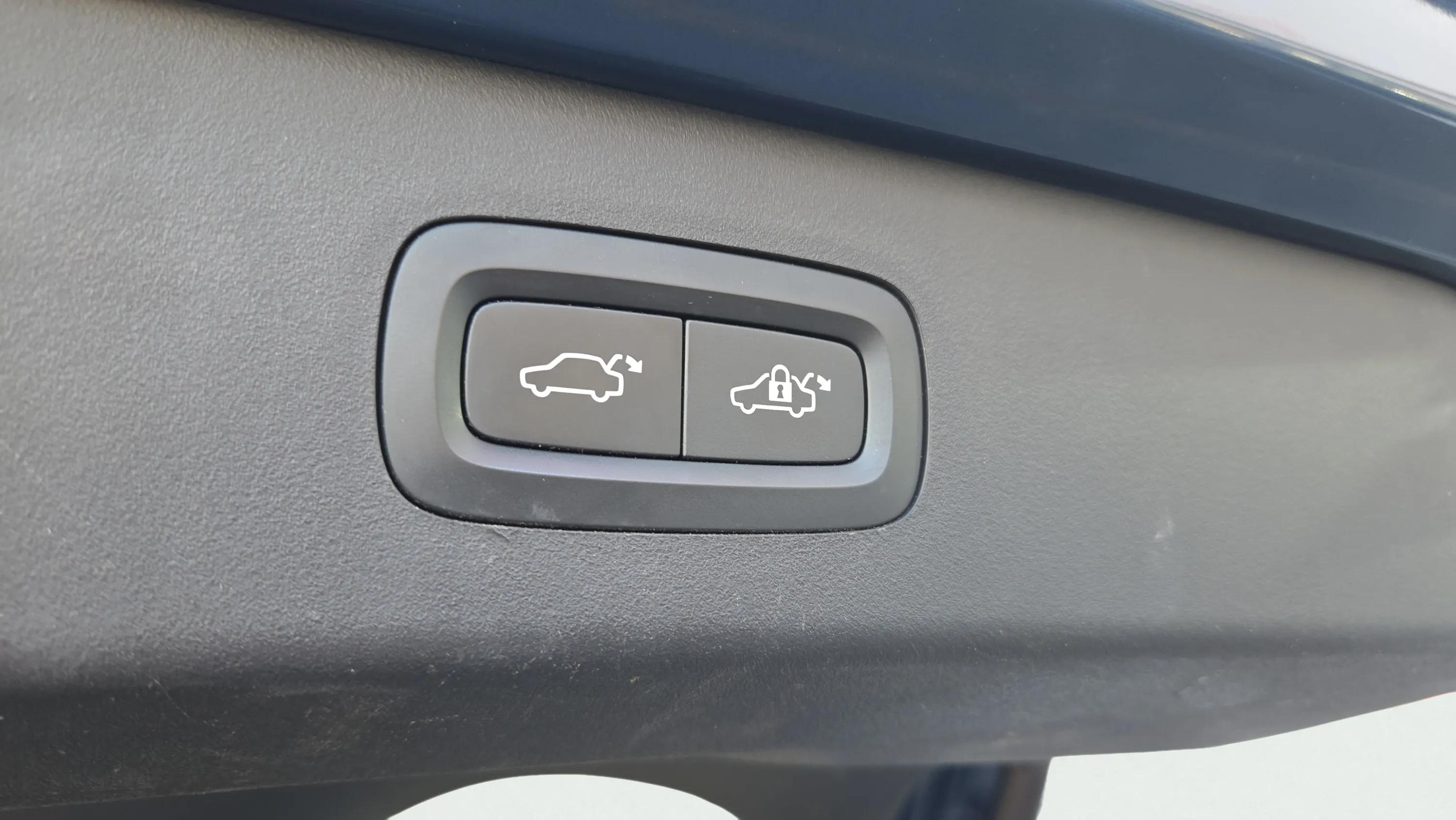 Lynk & Co 01 1.5 PHEV - foto 24