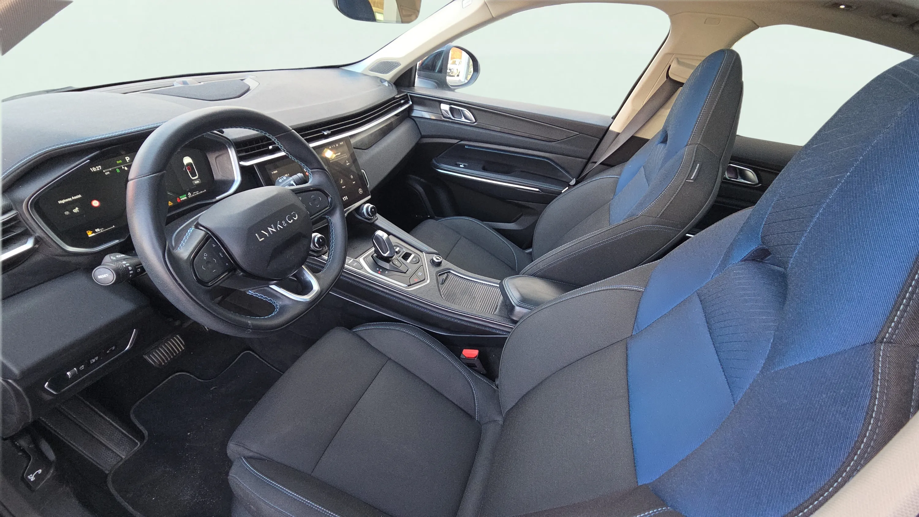Lynk & Co 01 1.5 PHEV - foto 9