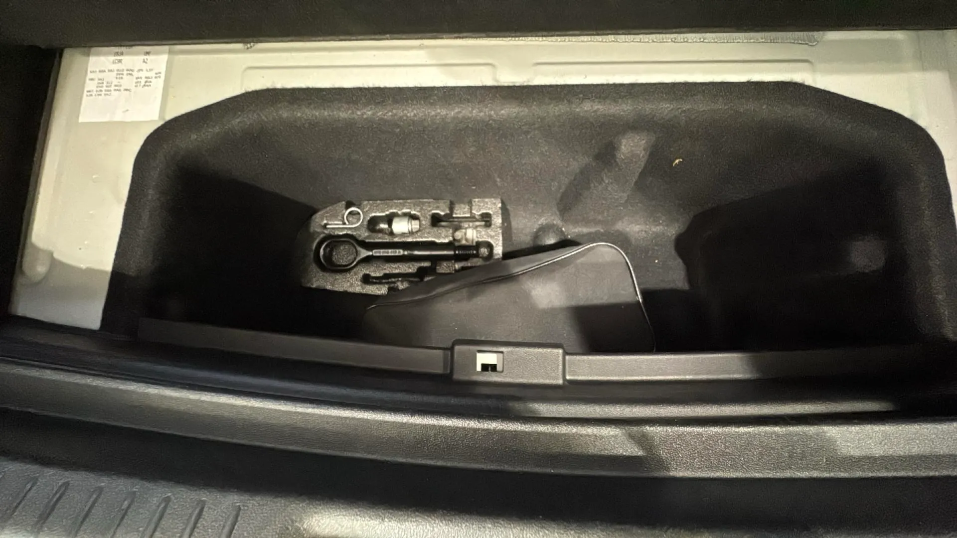 Volkswagen ID.4 Pro Performance - foto 17