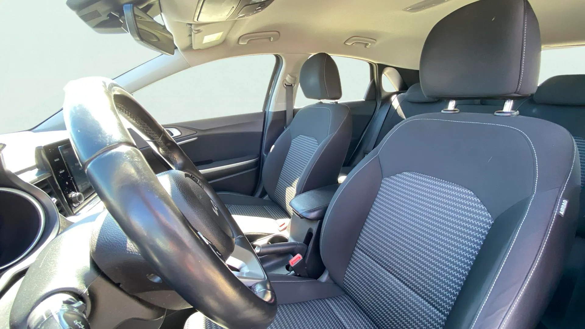 Kia Ceed 1.6 MHEV iMT Drive - foto 10