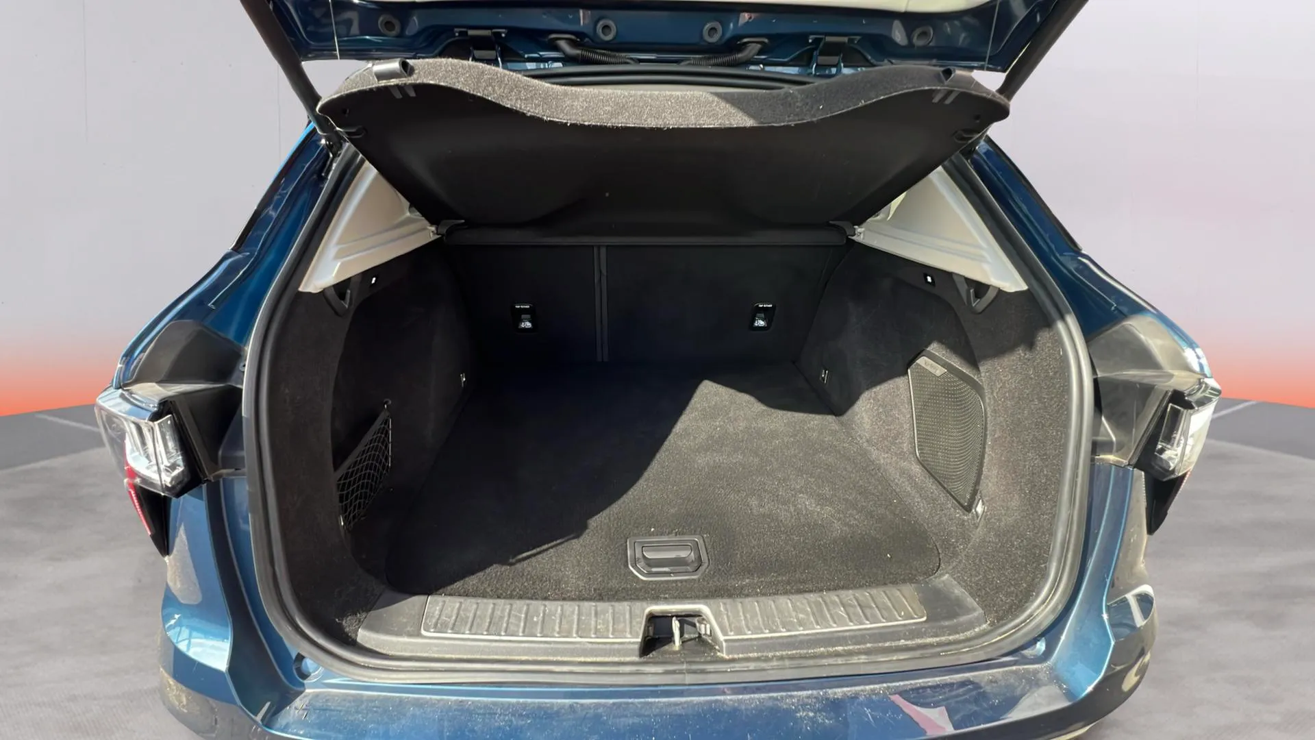 Lynk & Co 01 1.5 PHEV - foto 16
