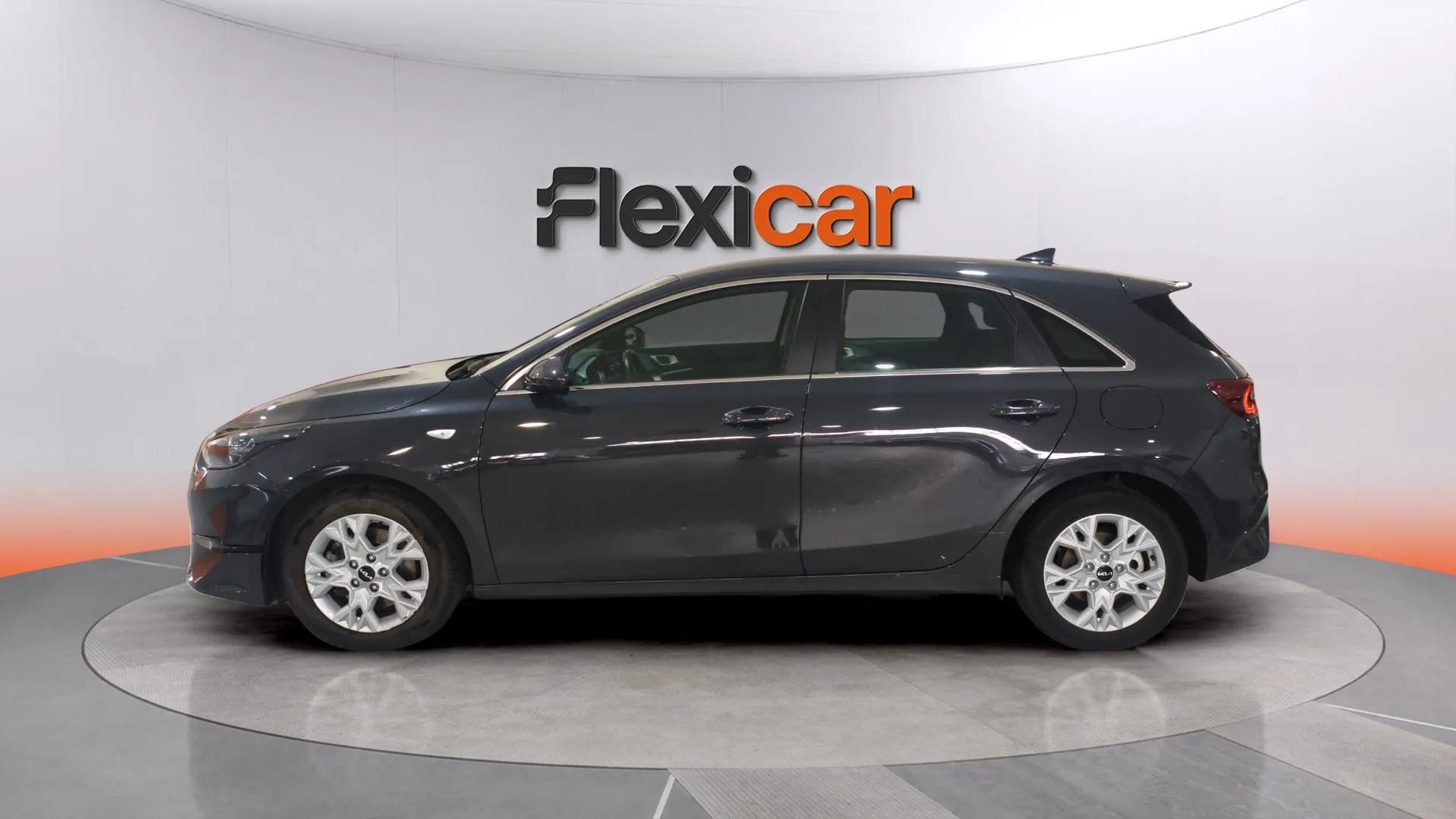 Kia Ceed 1.6 MHEV iMT Drive - foto 4