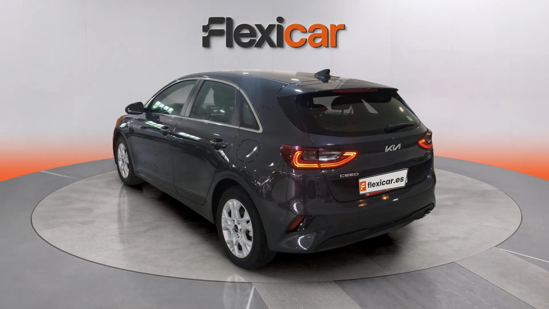 Kia Ceed 1.6 MHEV iMT Drive - foto 5