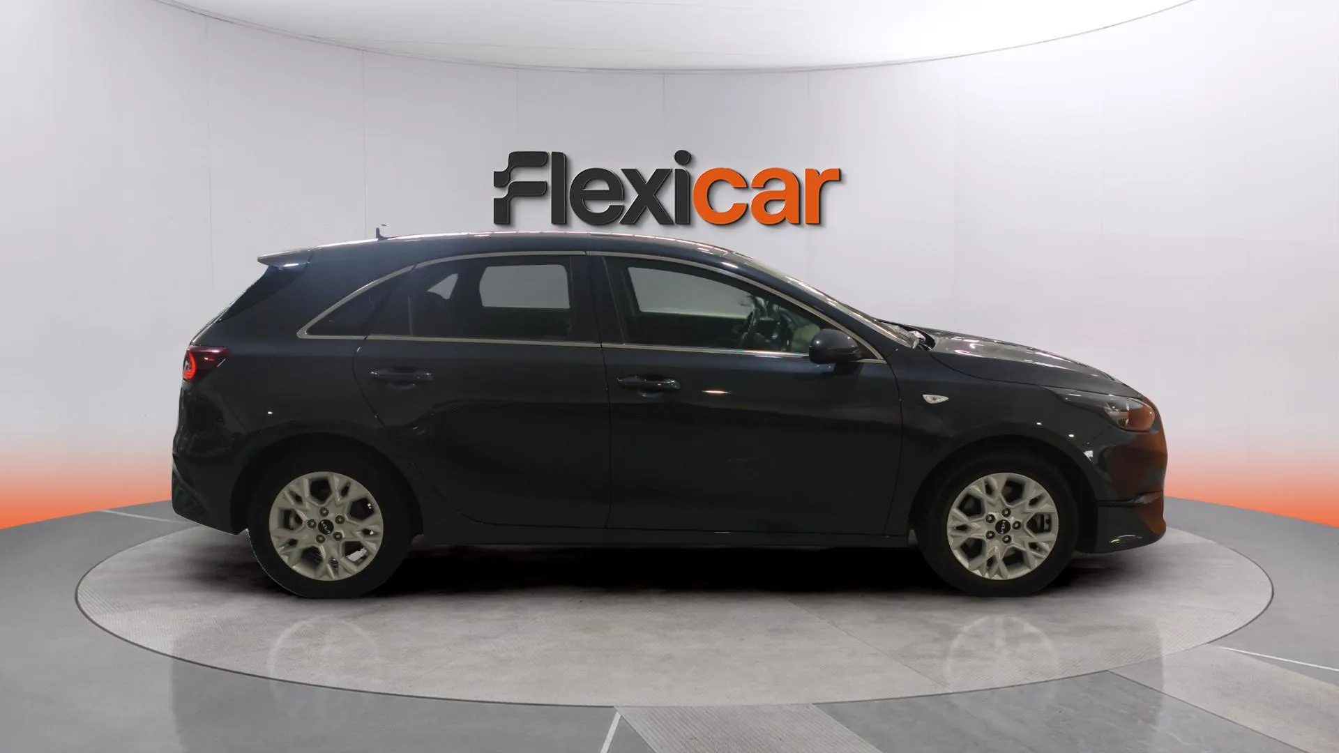 Kia Ceed 1.6 MHEV iMT Drive - foto 8