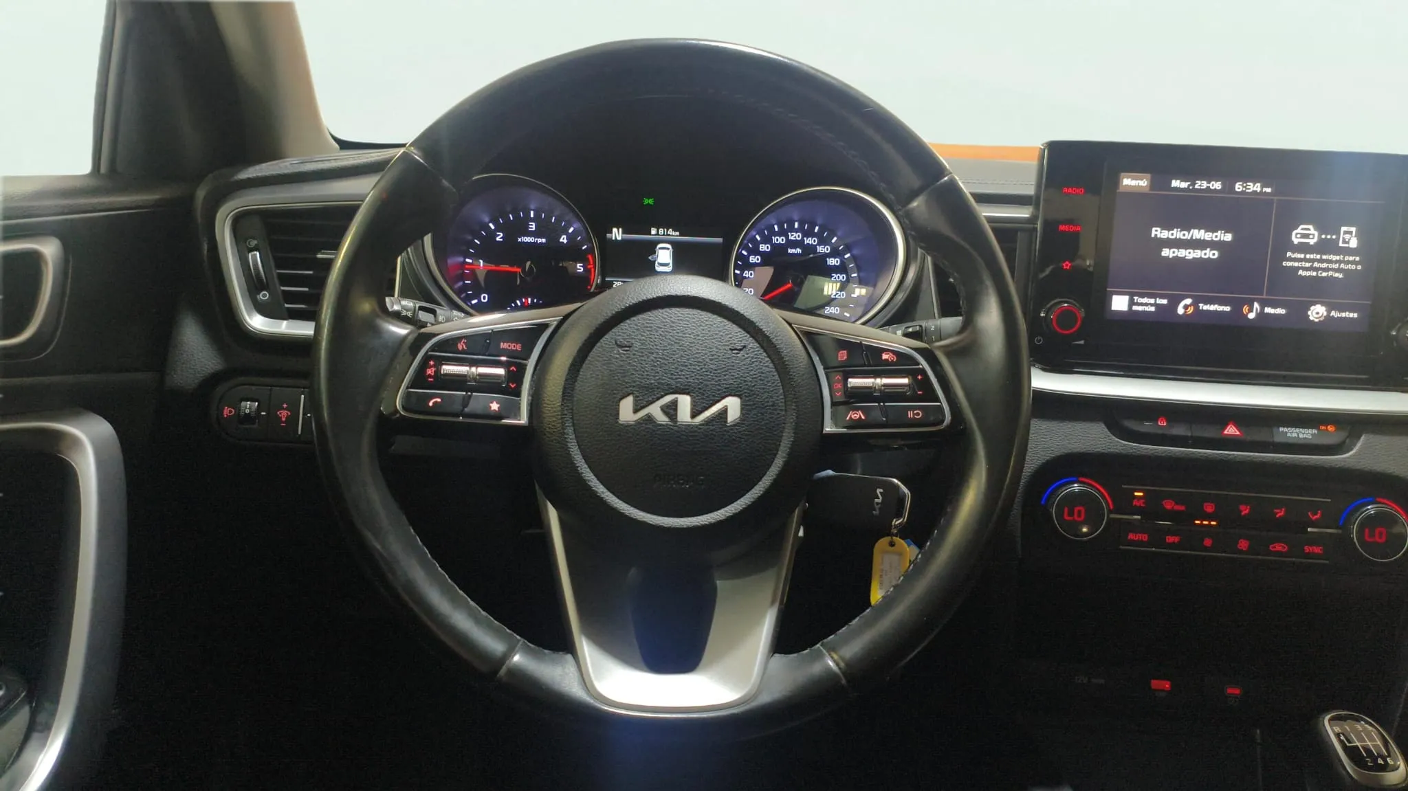 Kia Ceed 1.6 MHEV iMT Drive - foto 14