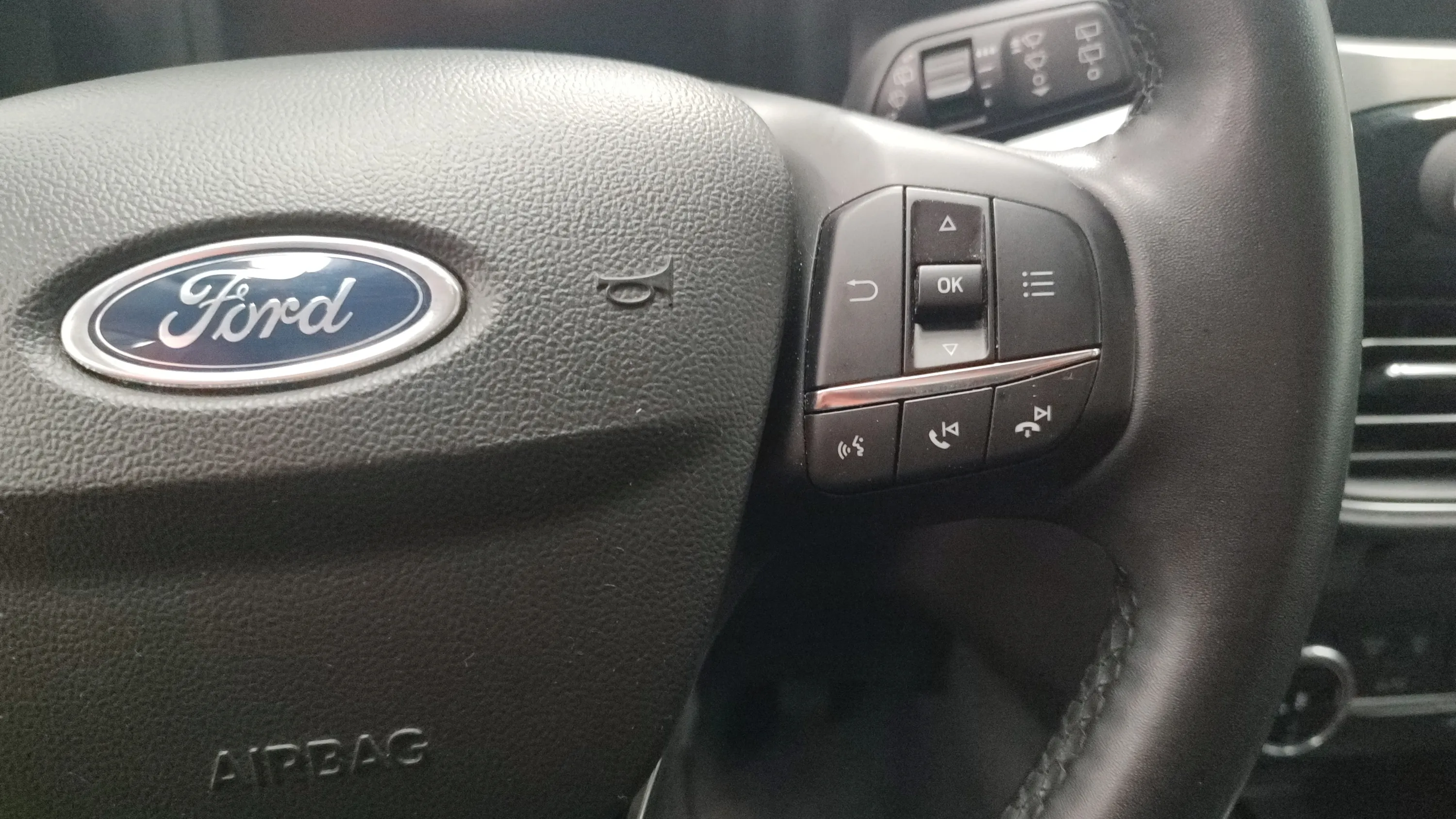 Ford Kuga Titanium 1.5T EcoBoost - foto 14