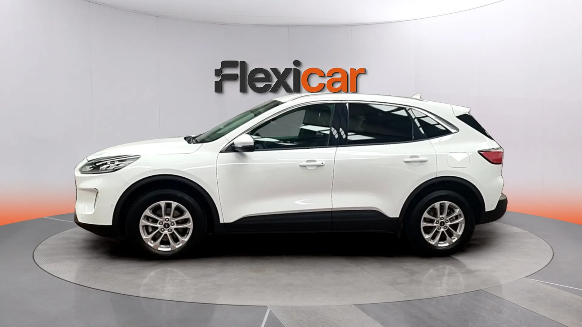 Ford Kuga Titanium 1.5T EcoBoost - foto 4