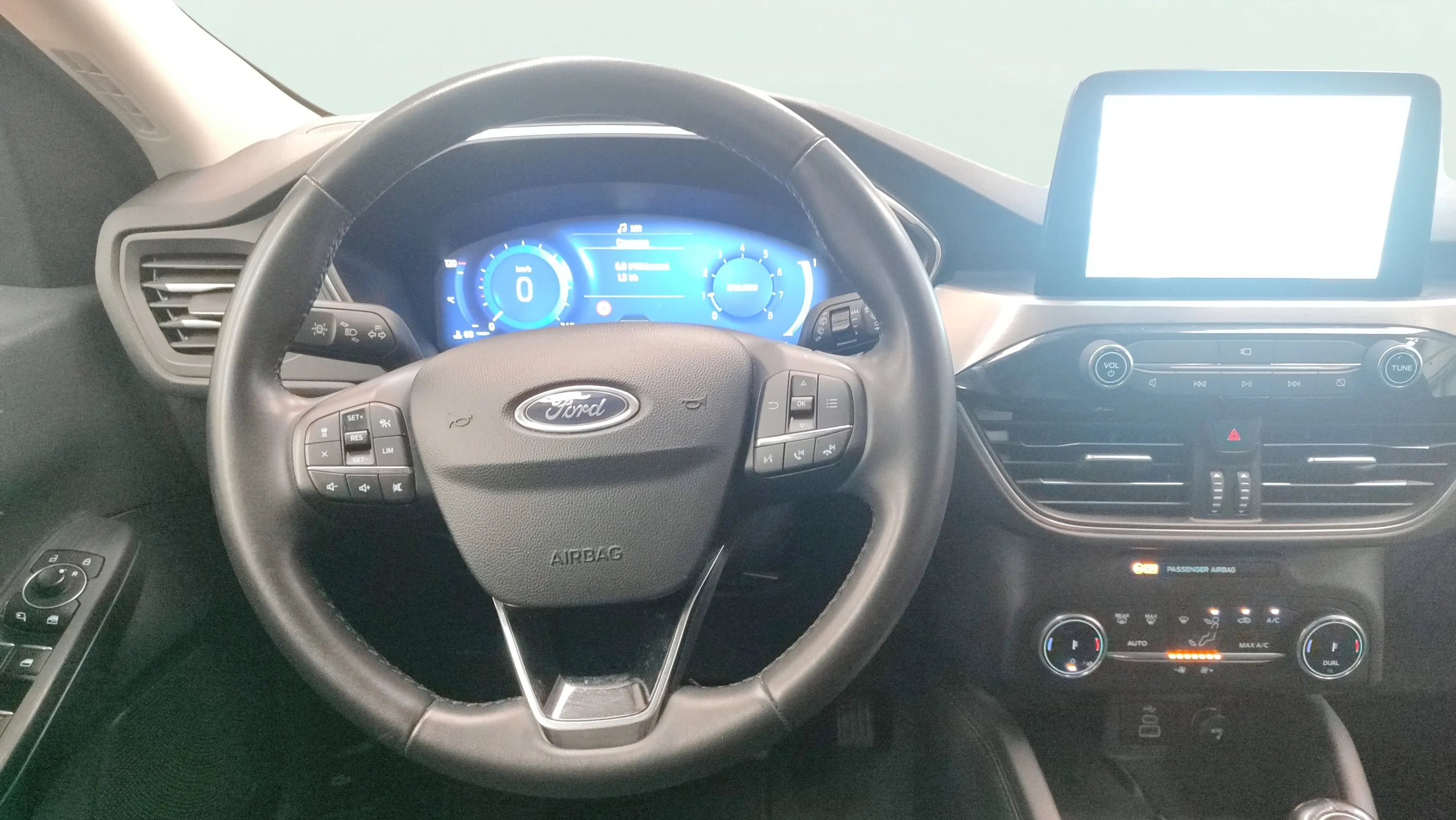 Ford Kuga Titanium 1.5T EcoBoost - foto 12