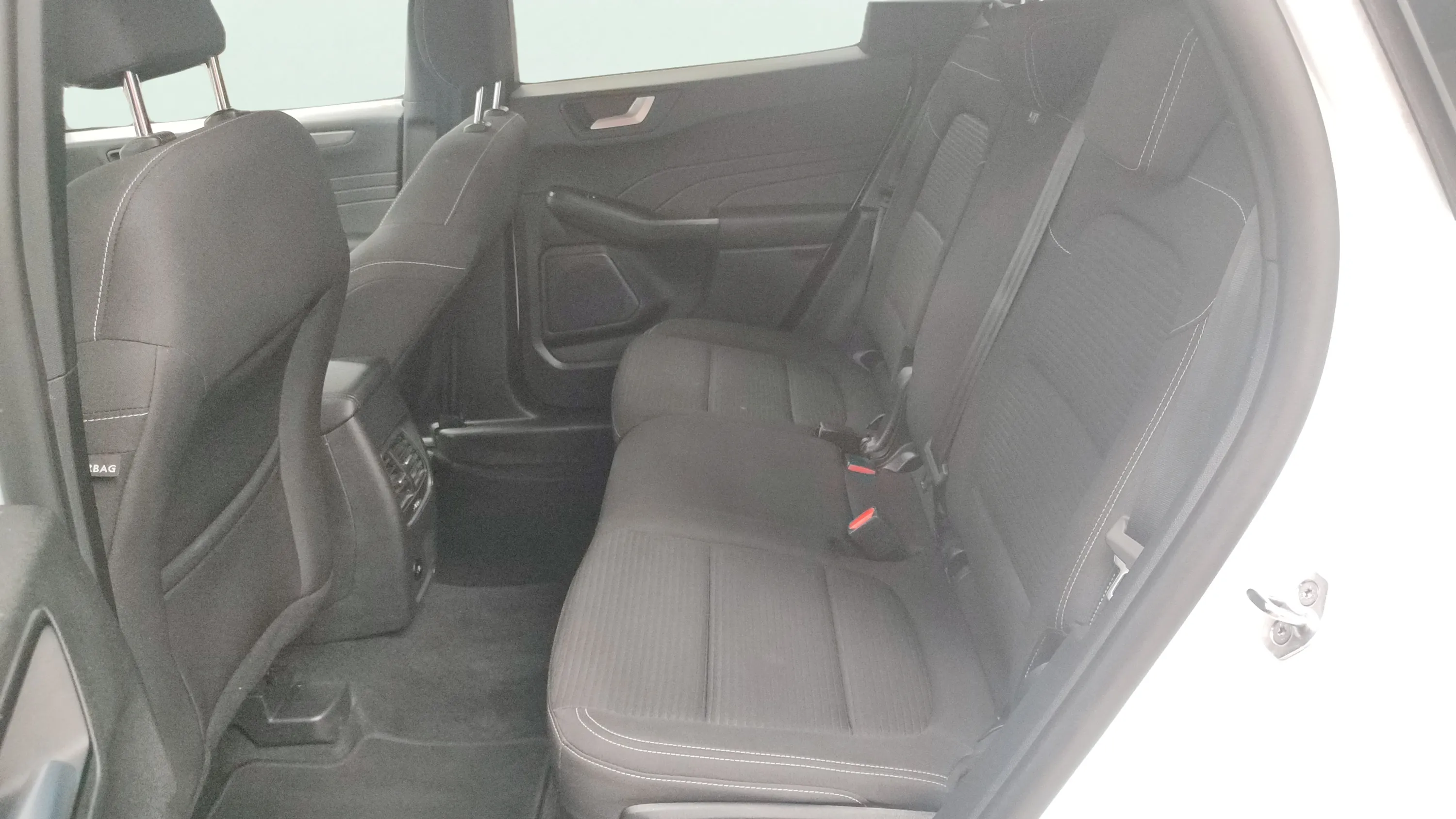 Ford Kuga Titanium 1.5T EcoBoost - foto 21