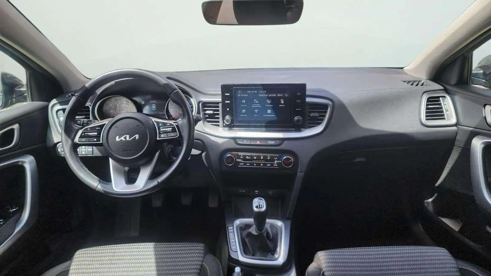 Kia Ceed 1.6 MHEV iMT Drive - foto 9