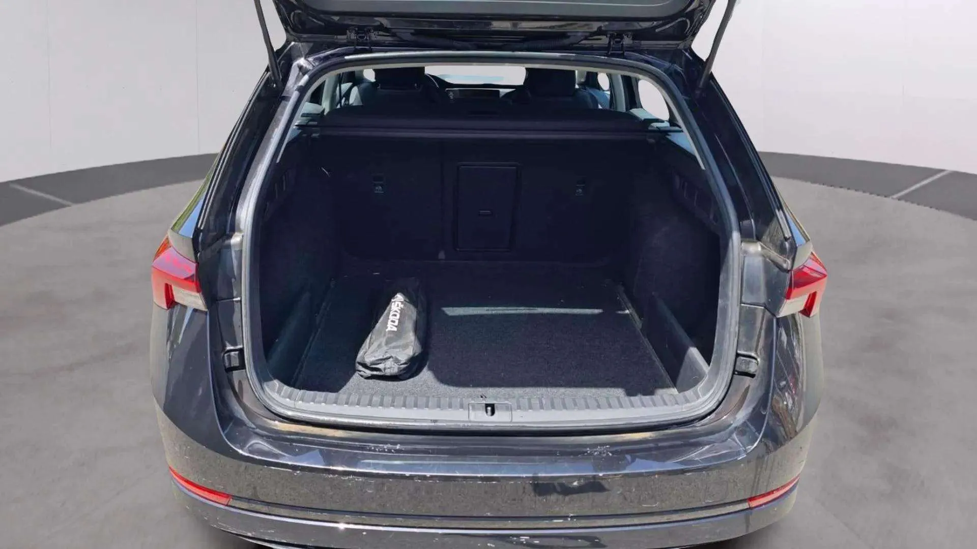 Škoda Octavia Combi 1.0 TSI DSG mHEV Ambit. Plus - foto 32