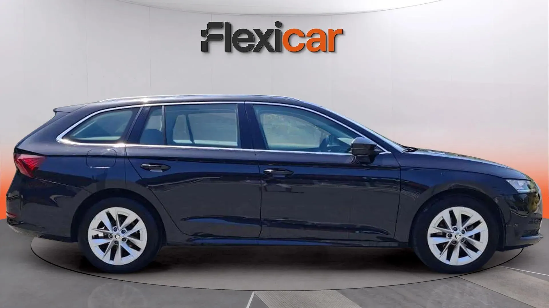 Škoda Octavia Combi 1.0 TSI DSG mHEV Ambit. Plus - foto 8