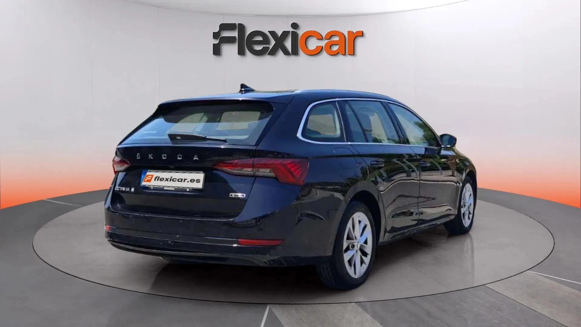 Škoda Octavia Combi 1.0 TSI DSG mHEV Ambit. Plus - foto 7