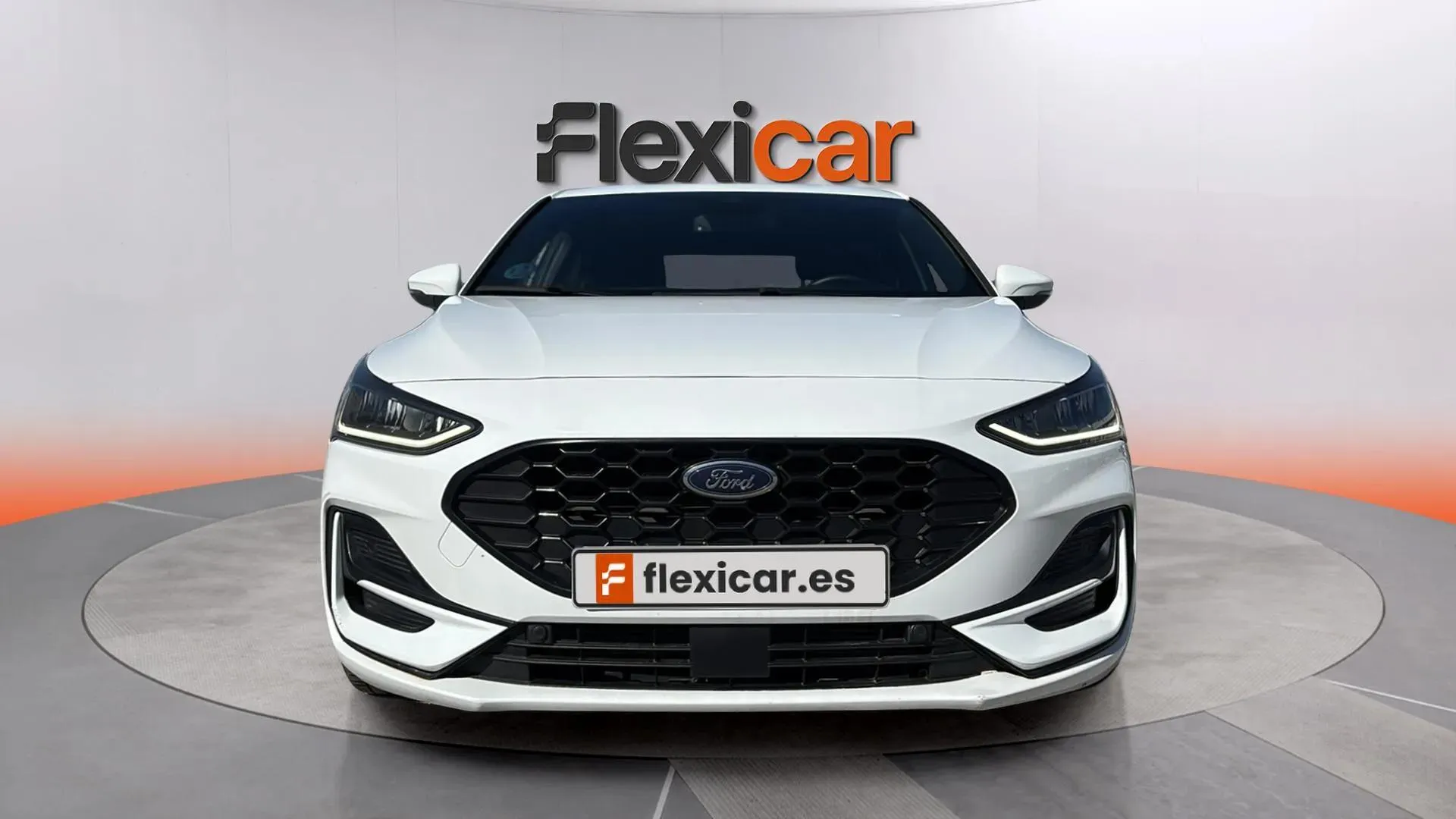 Ford Focus 1.0 EcoBoost MHEV ST-Line X - foto 2