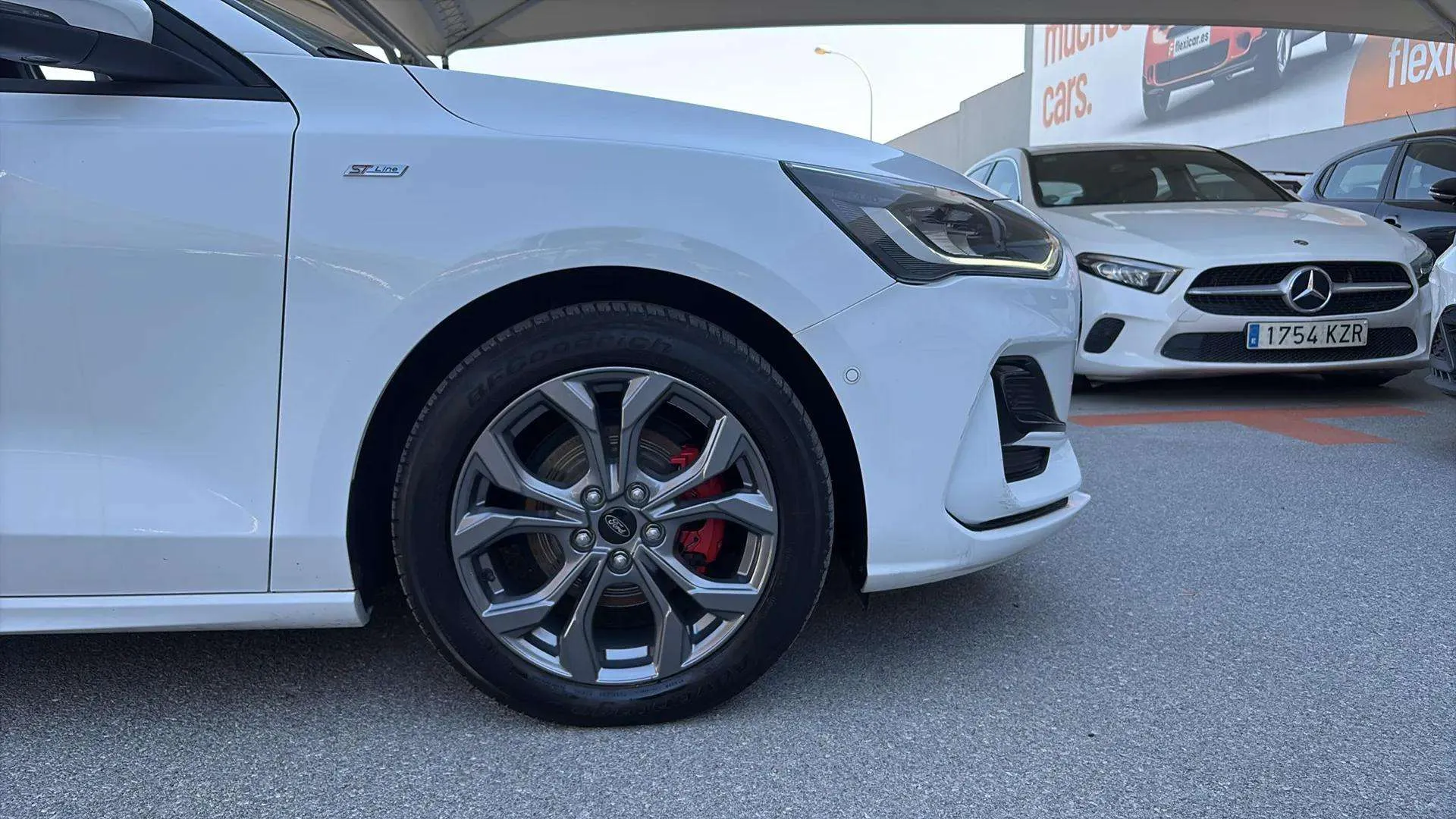 Ford Focus 1.0 EcoBoost MHEV ST-Line X - foto 14