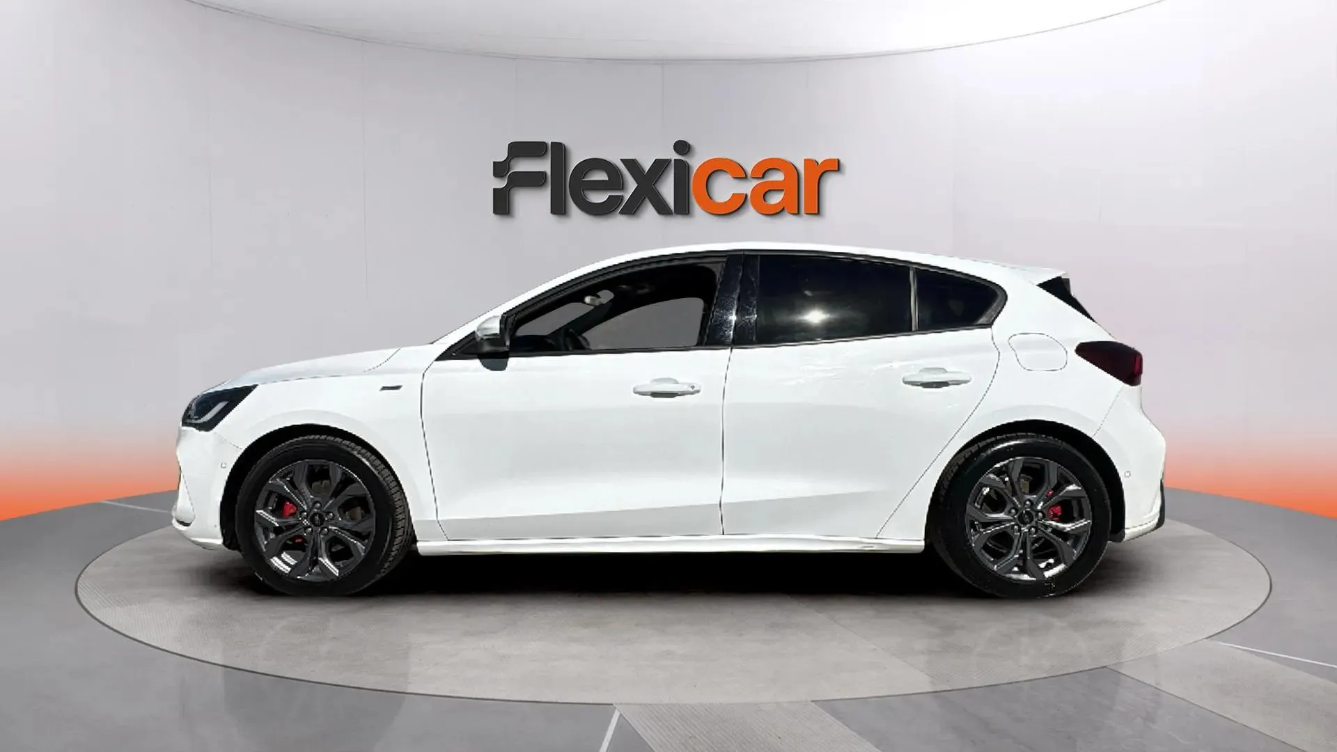 Ford Focus 1.0 EcoBoost MHEV ST-Line X - foto 5