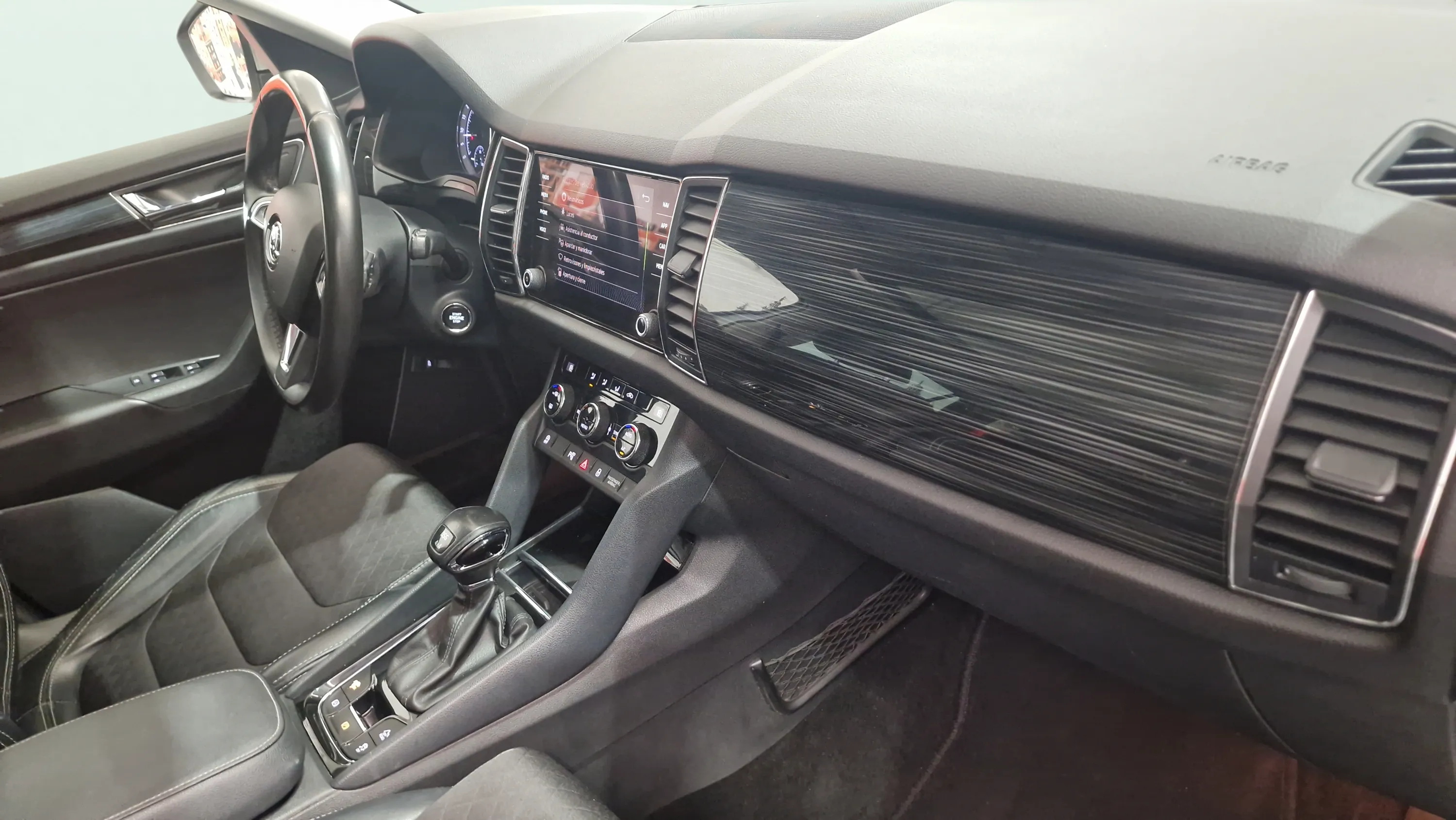 Škoda Kodiaq 2.0 TDI DSG 4x4 Style - foto 12