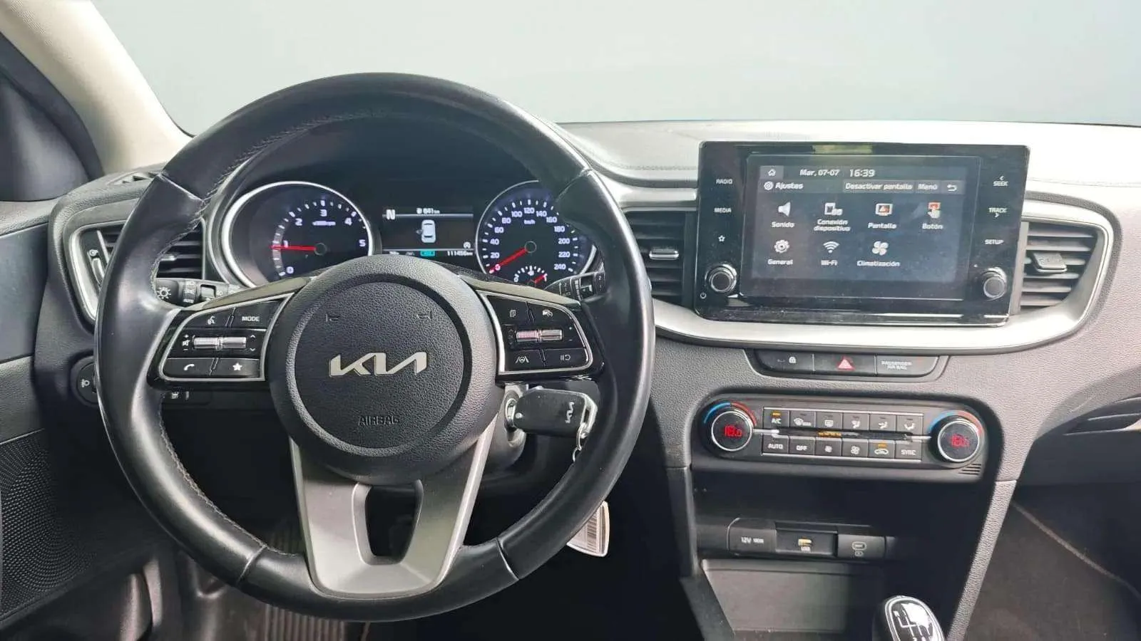 Kia Ceed 1.6 MHEV iMT Drive - foto 10