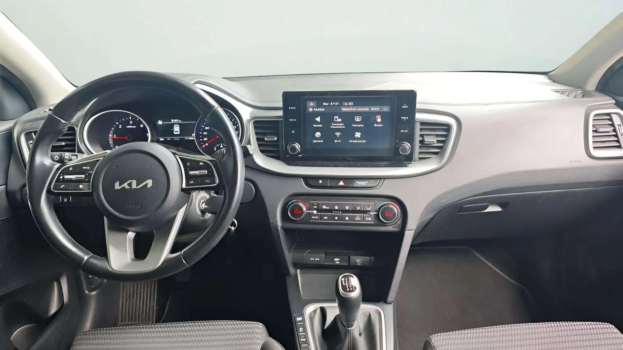 Kia Ceed 1.6 MHEV iMT Drive - foto 9