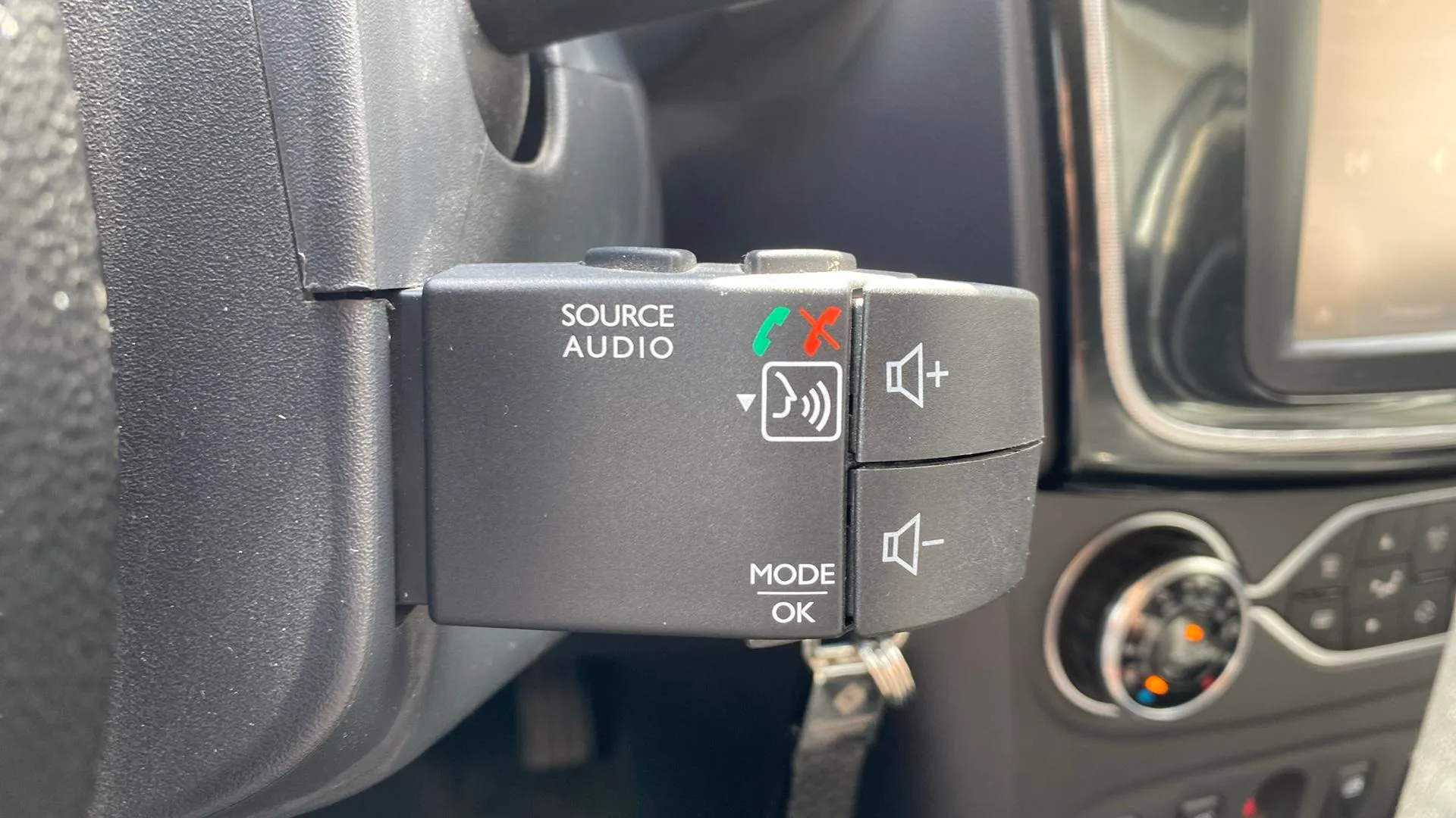 Dacia Sandero SL Nómada TCe - foto 20
