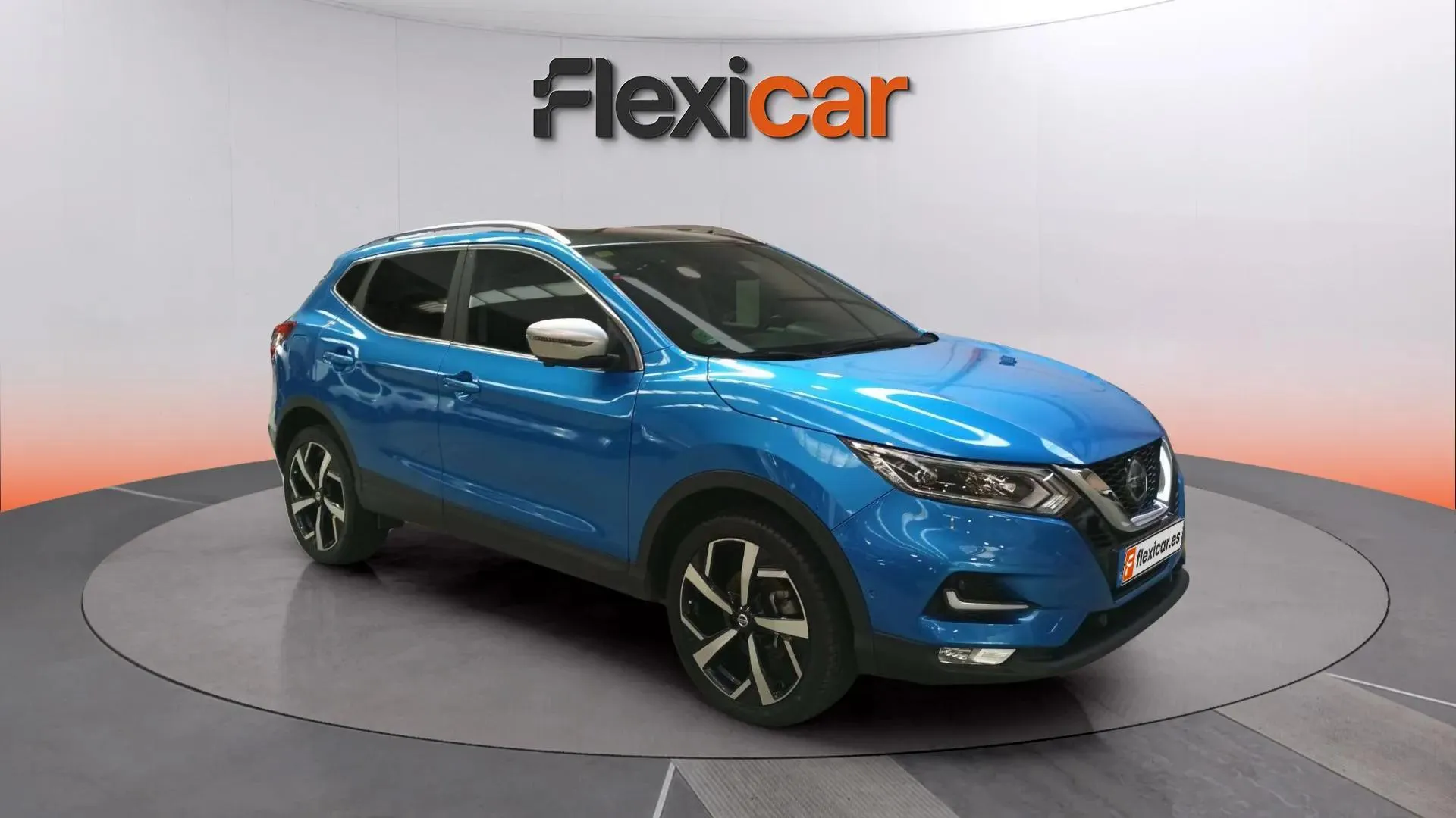 Nissan Qashqai DIG-T E6D Tekna - foto 1