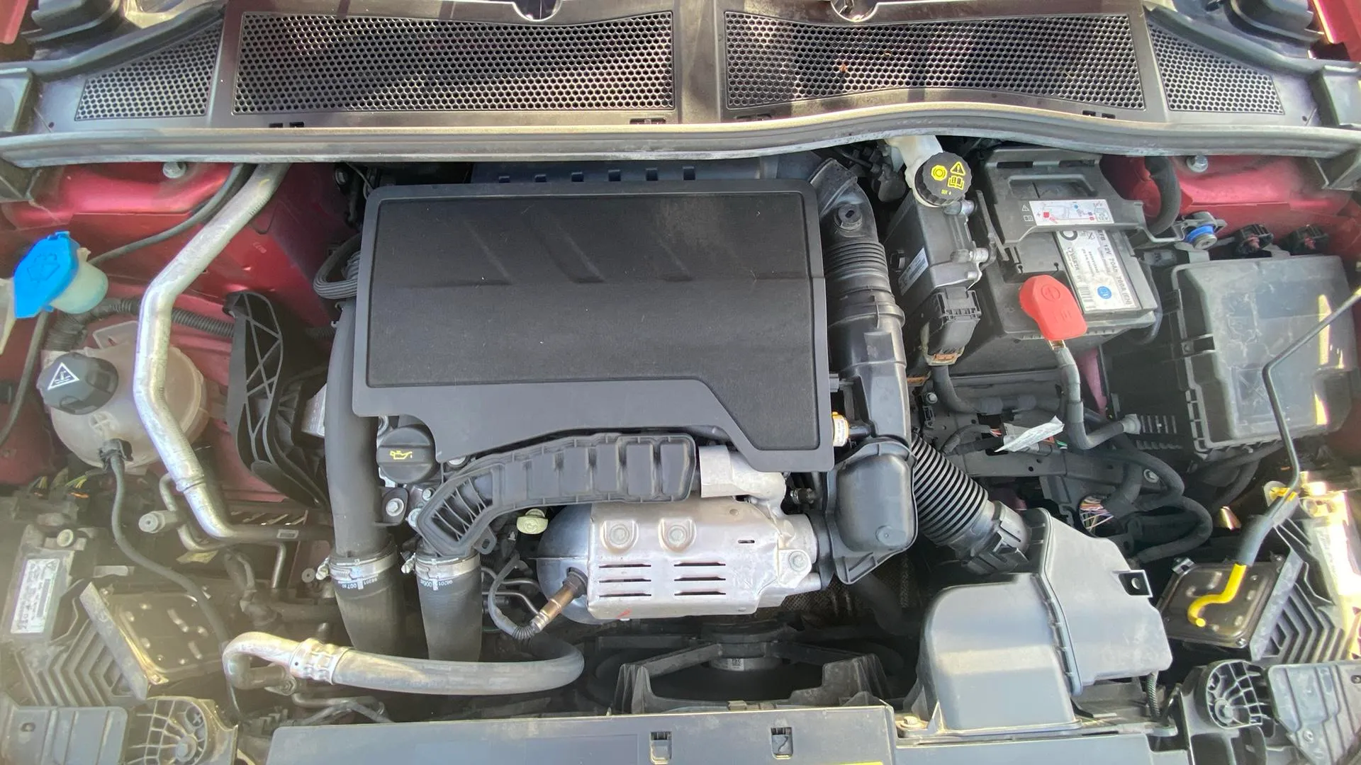 Peugeot 308 Allure PureTech 130 - foto 19