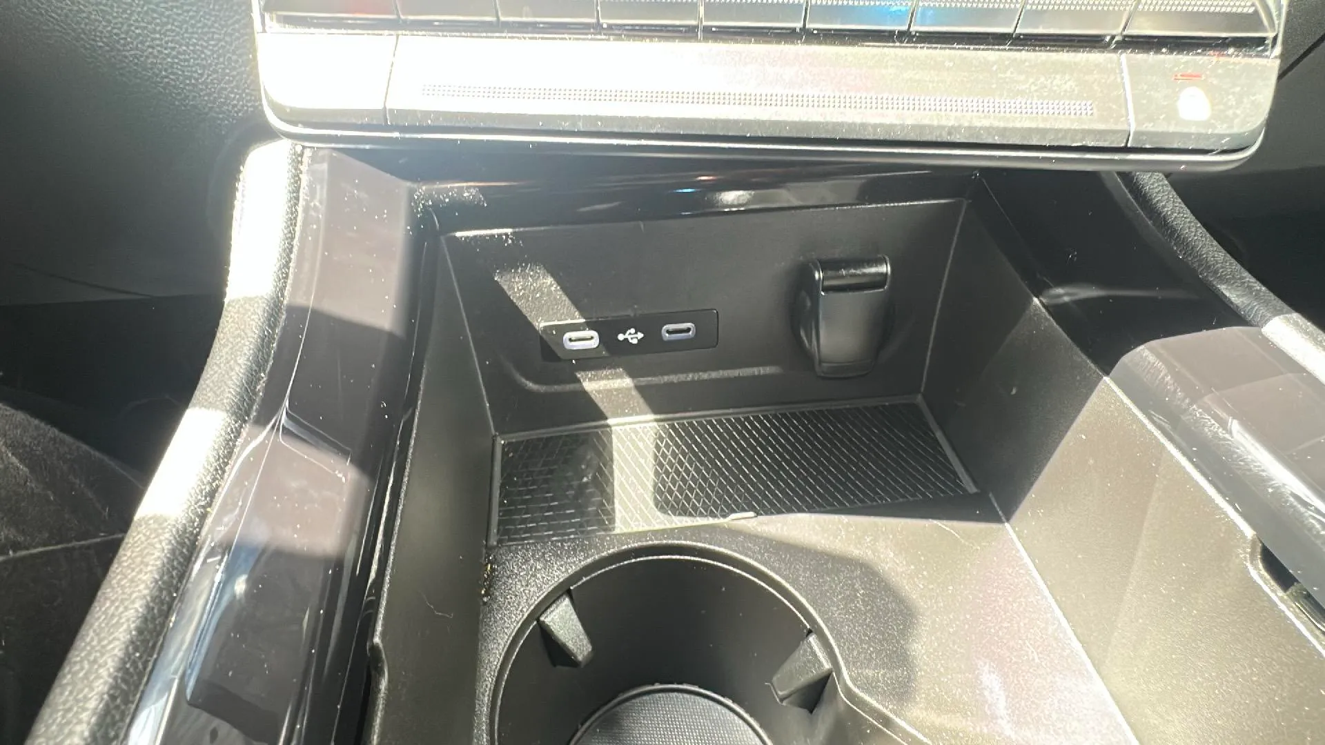 Renault Austral Evolution E-Tech Full Hybrid - foto 26