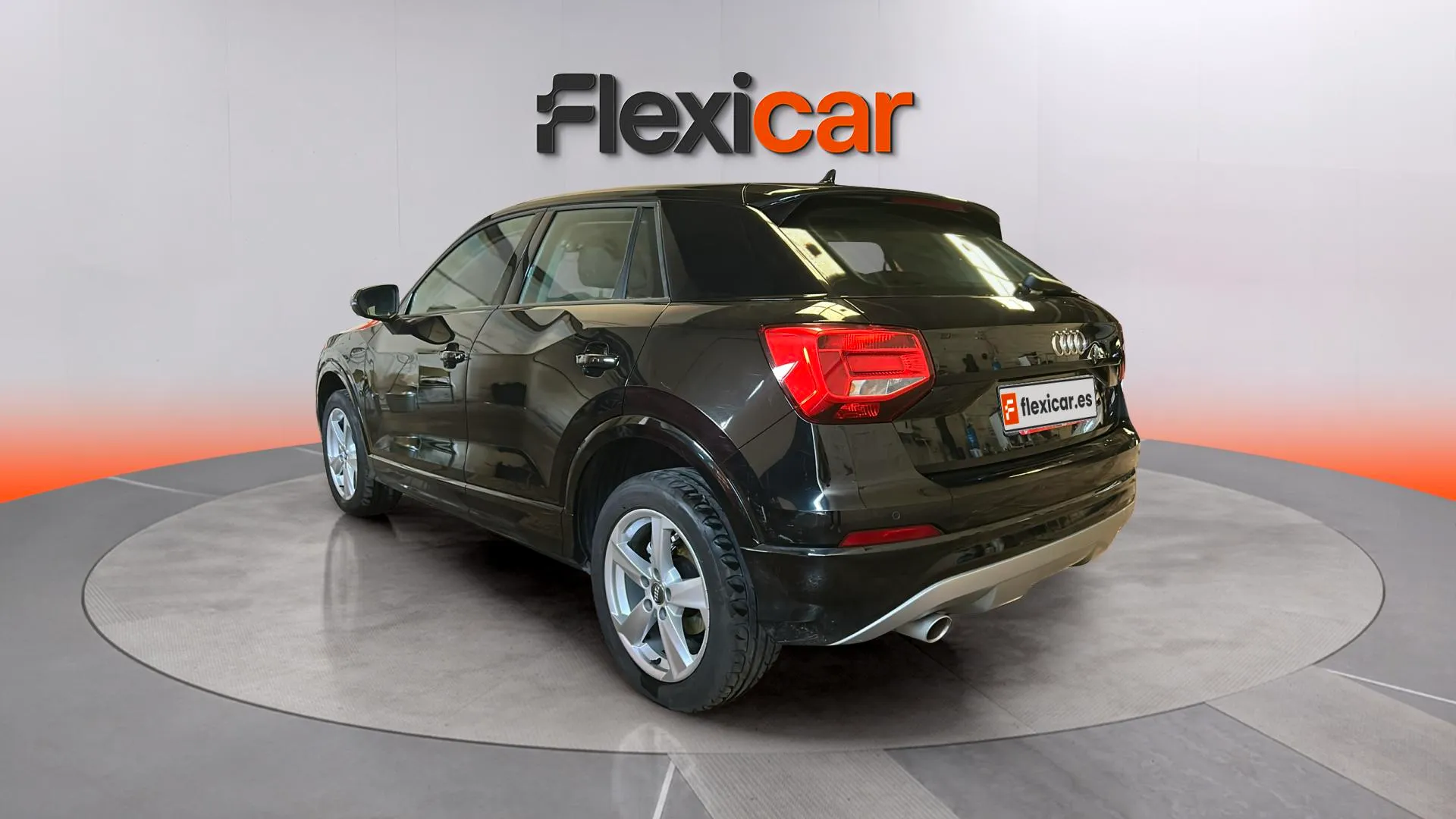 Audi Q2 Advanced 30 TFSI - foto 5