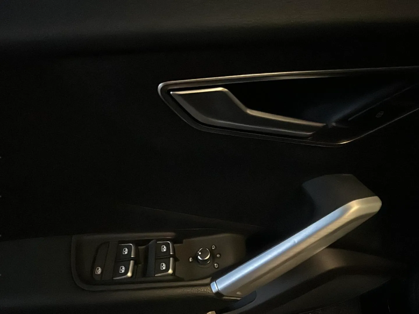 Audi Q2 Advanced 30 TFSI - foto 26
