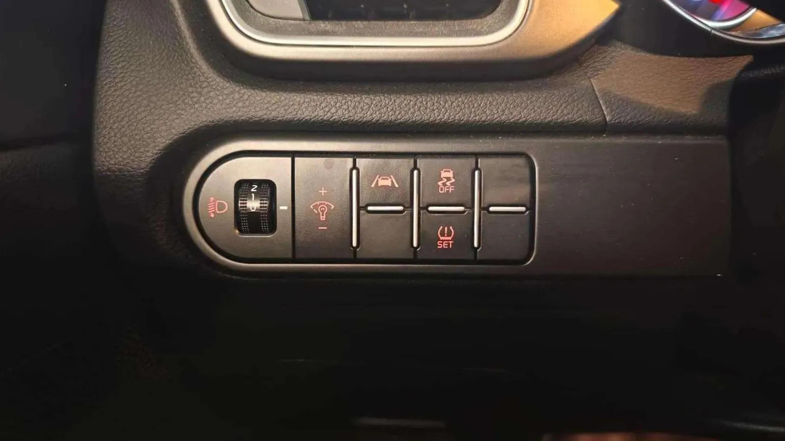 Kia Ceed 1.0 T-GDi Drive - foto 21