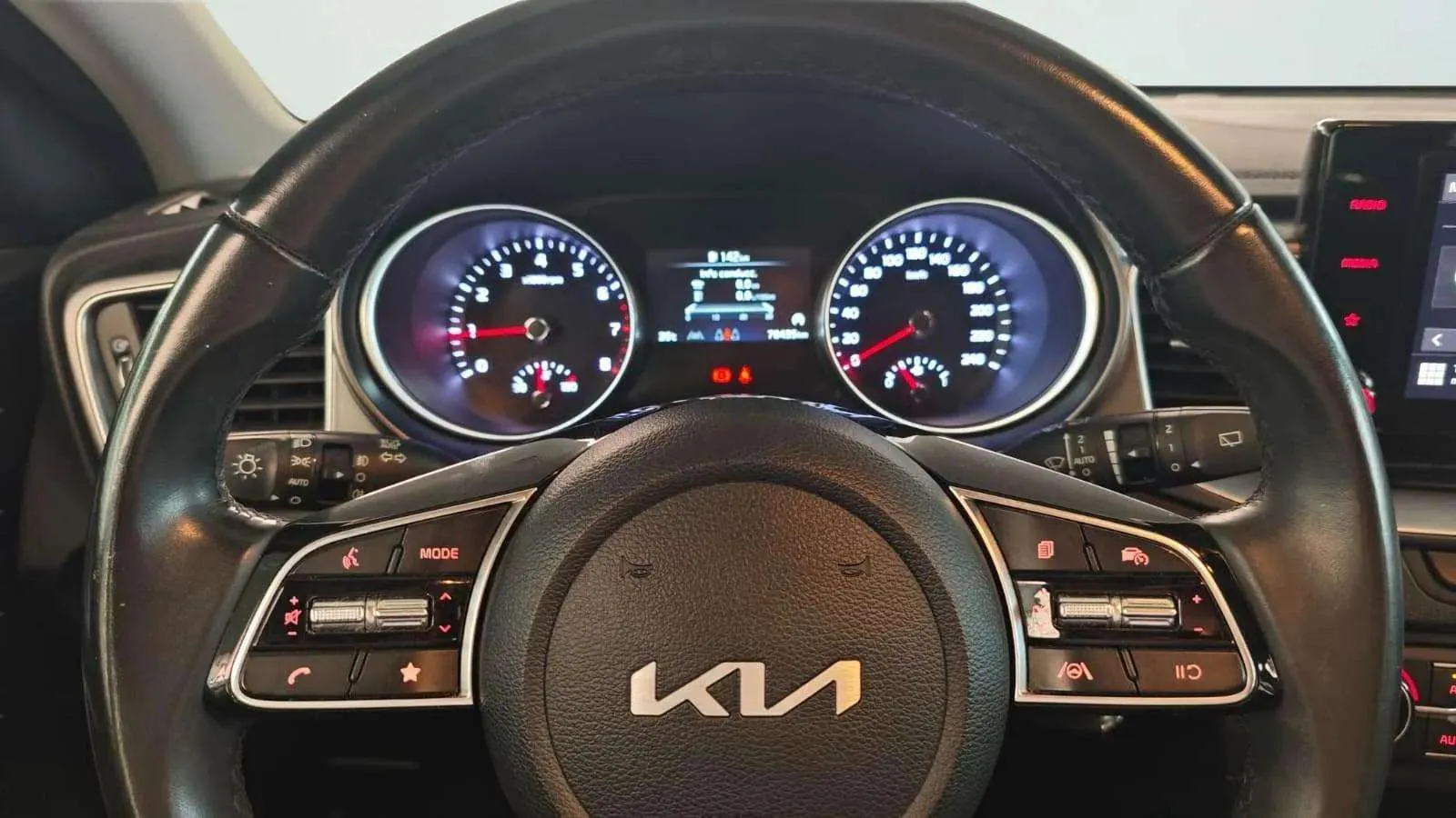 Kia Ceed 1.0 T-GDi Drive - foto 11