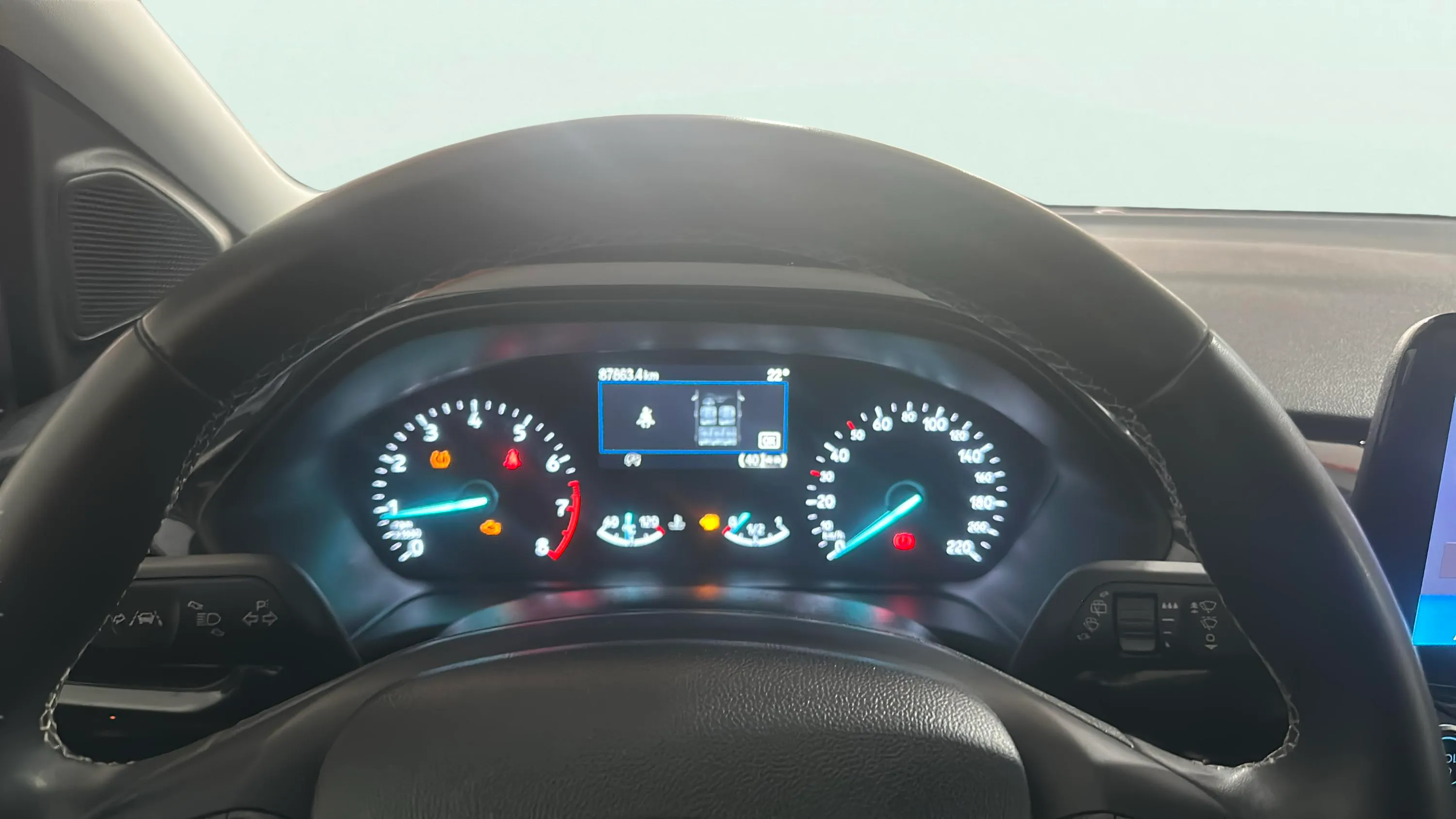 Ford Puma 1.0 EcoBoost Titanium Design MHEV - foto 15