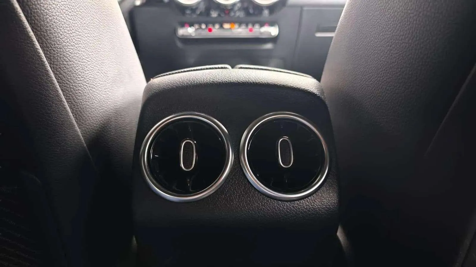 Mercedes-Benz GLA 220 D 4MATIC - foto 30