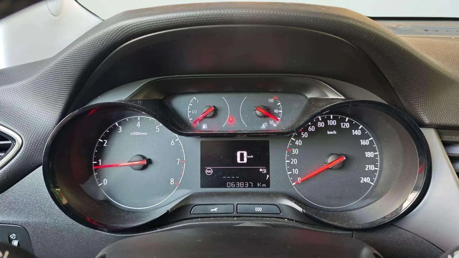 Opel Crossland 1.5D Edition - foto 11