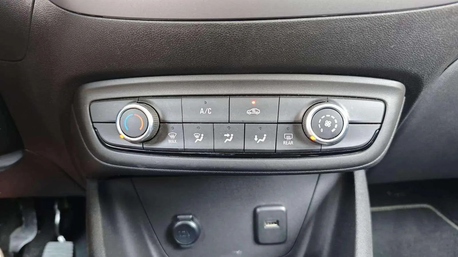 Opel Crossland 1.5D Edition - foto 19