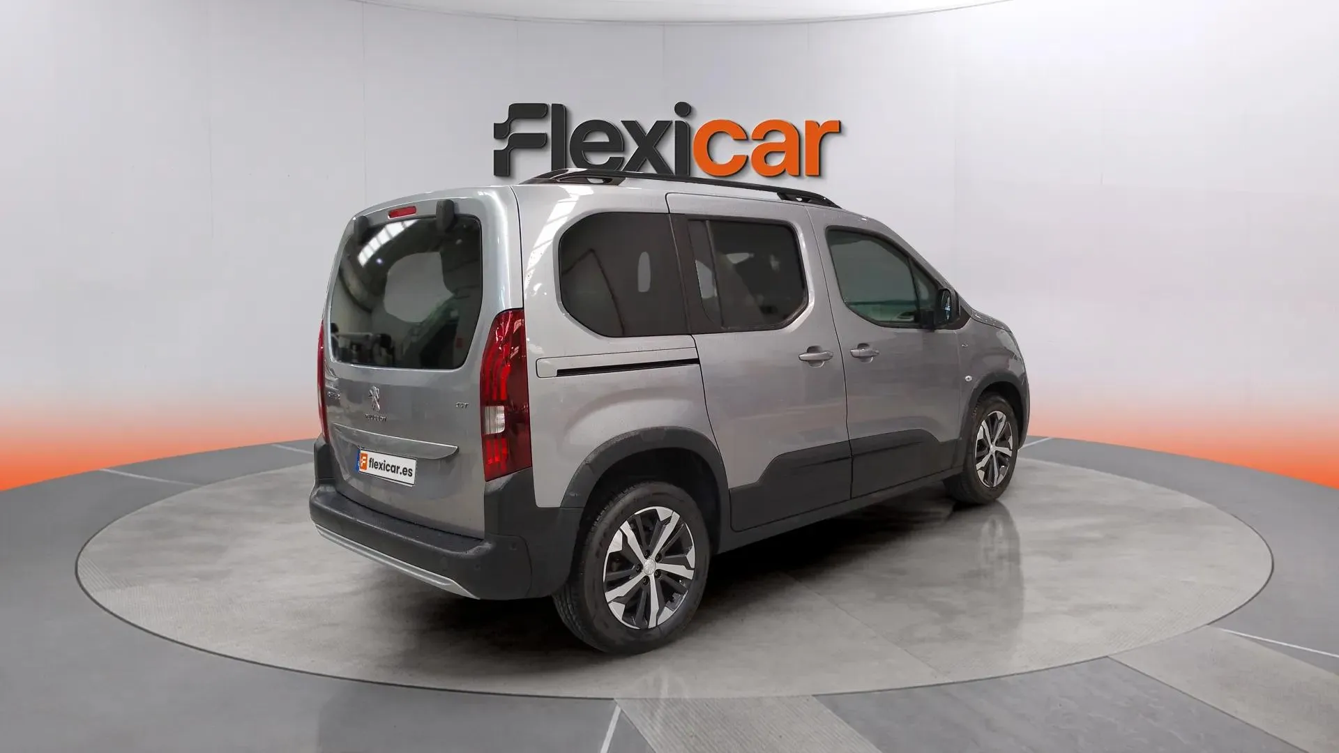 Peugeot Rifter GT BlueHDi 130 - foto 4
