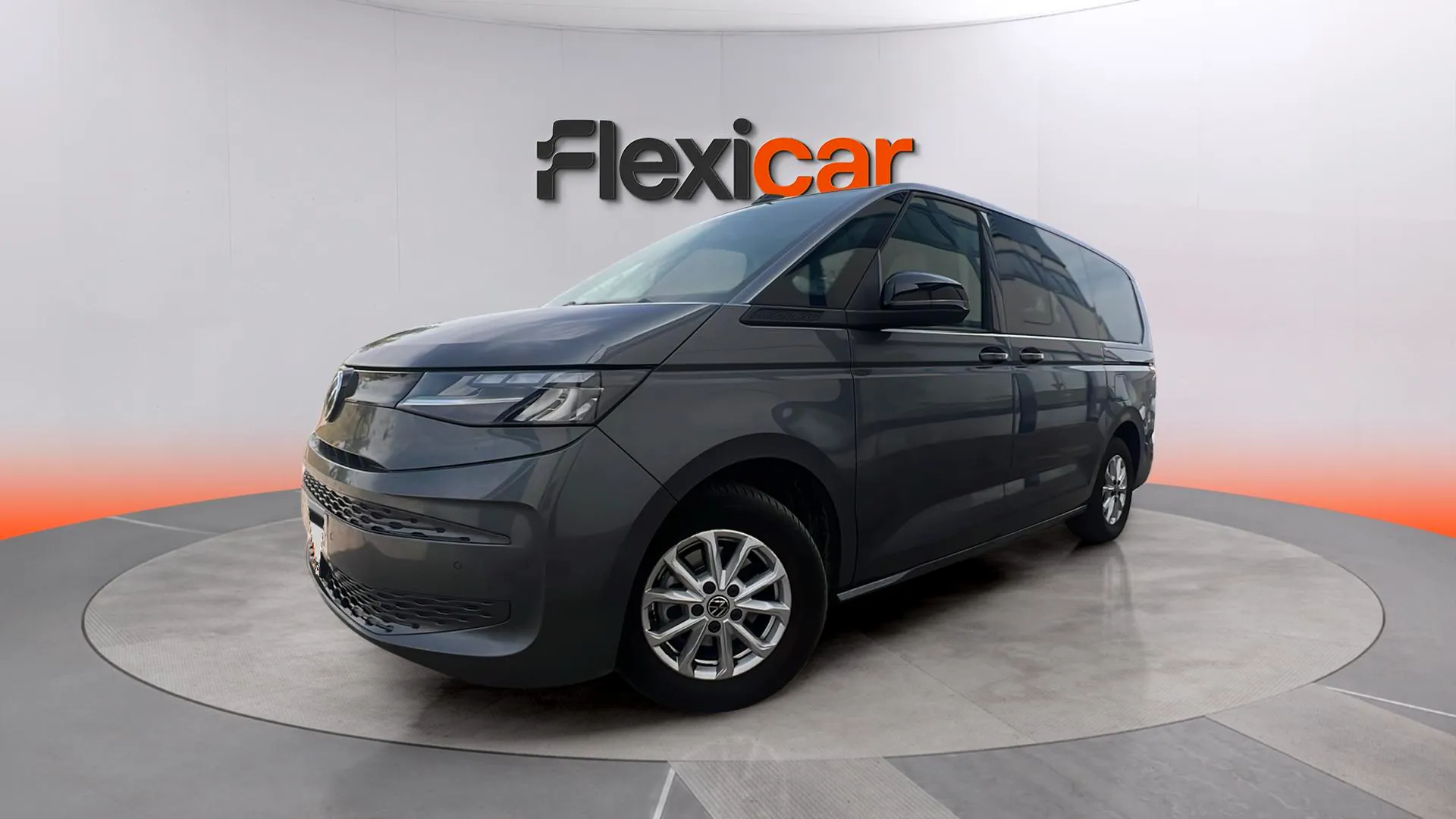 Volkswagen Multivan 2.0 TDI DSG B.Corta - foto 2